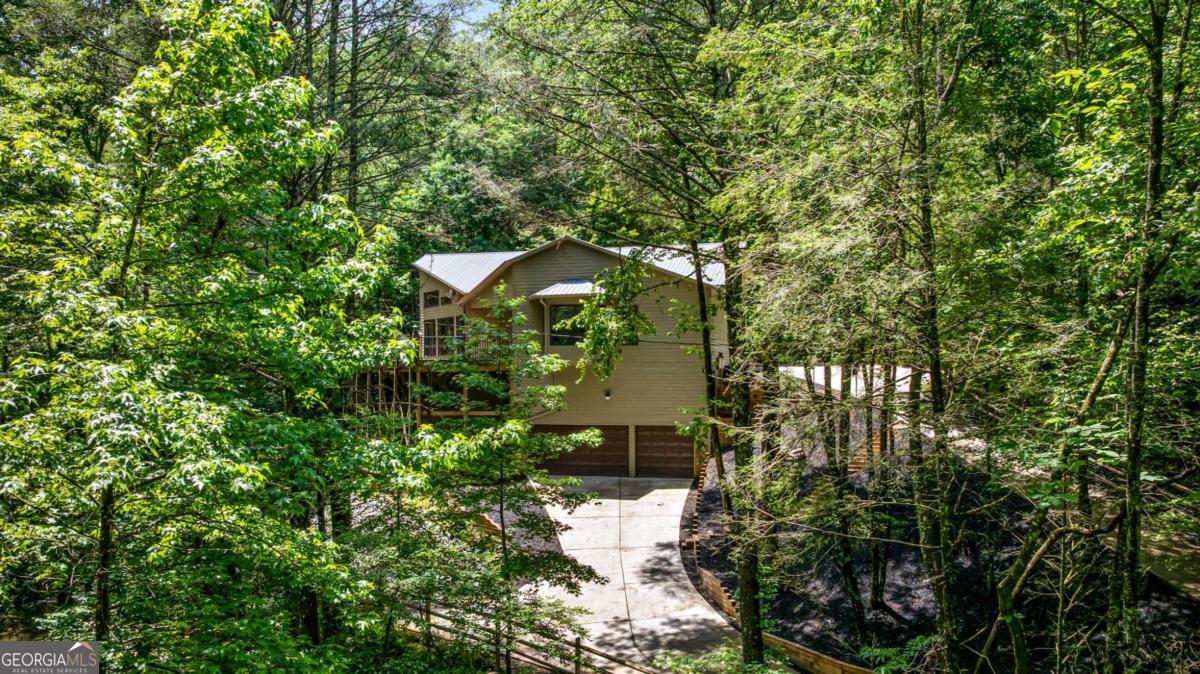 Ellijay, Georgia, 30540, United States, 5 Bedrooms Bedrooms, ,5 BathroomsBathrooms,Residential,For Sale,1868154