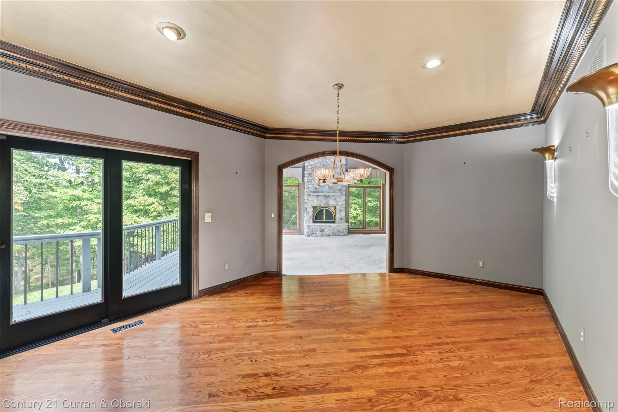 Farmington, Michigan, 48331, United States, 5 Bedrooms Bedrooms, ,6 BathroomsBathrooms,Residential,For Sale,1975363