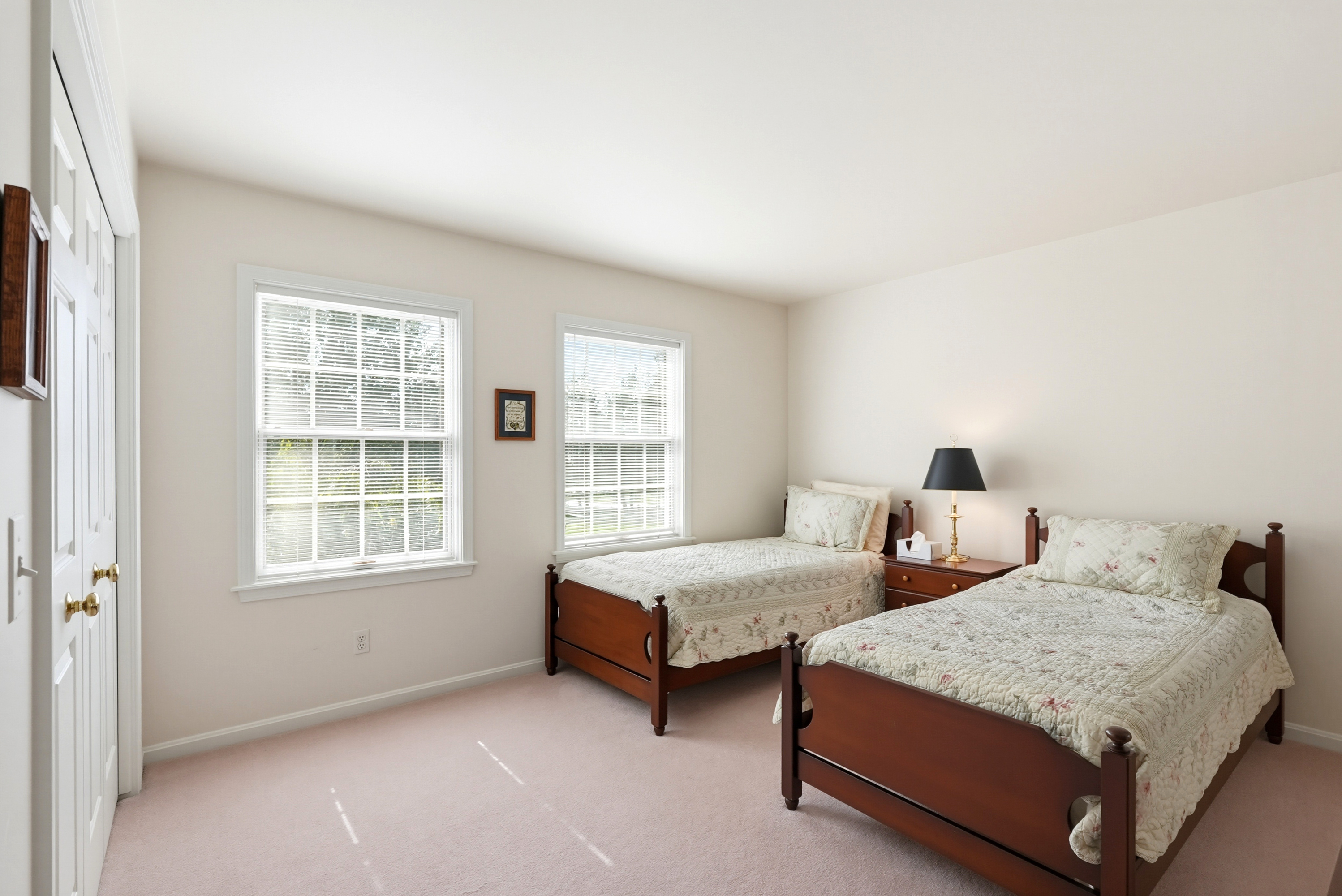  5600 Liberty Road, Chagrin Falls, OH - 物件實景
