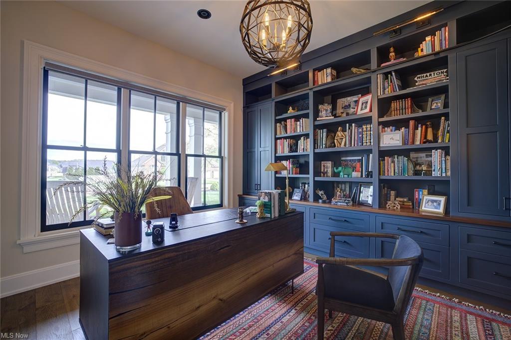 Williamstown, West Virginia, 26187, United States, 5 Bedrooms Bedrooms, ,8 BathroomsBathrooms,Residential,For Sale,1980118