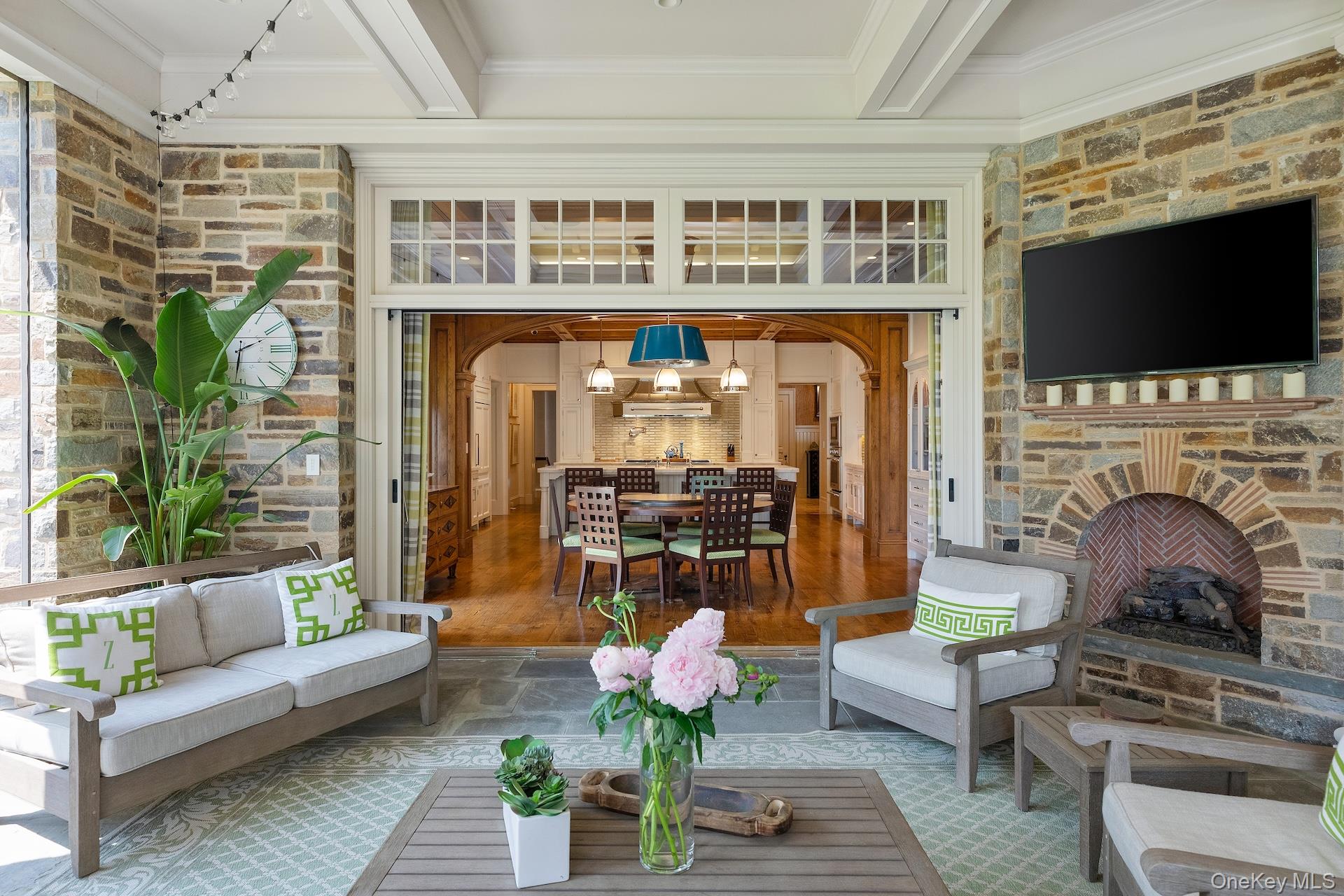  6 Spring Hill Lane, Old Westbury, NY, 11568 - 物件實景