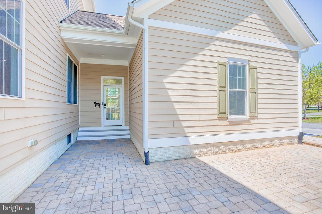 Silver Spring, Maryland, 20906, United States, 4 Bedrooms Bedrooms, ,5 BathroomsBathrooms,Residential,For Sale,1900768