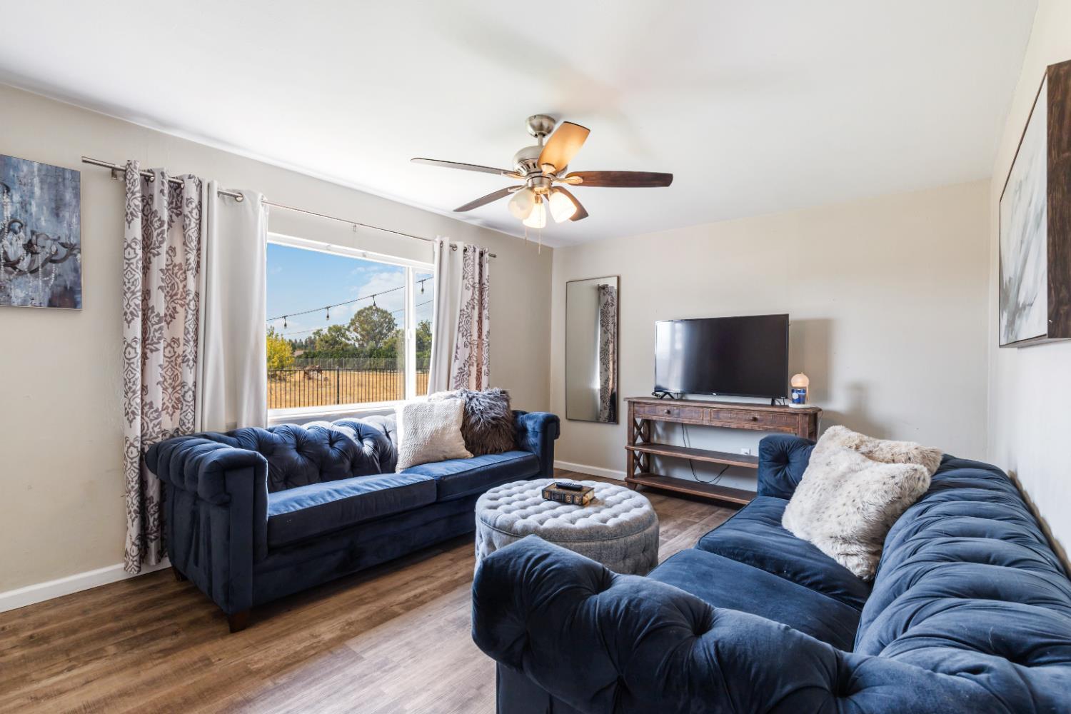 Sanger, California, 93657, United States, 3 Bedrooms Bedrooms, ,1 BathroomBathrooms,Residential,For Sale,1935661