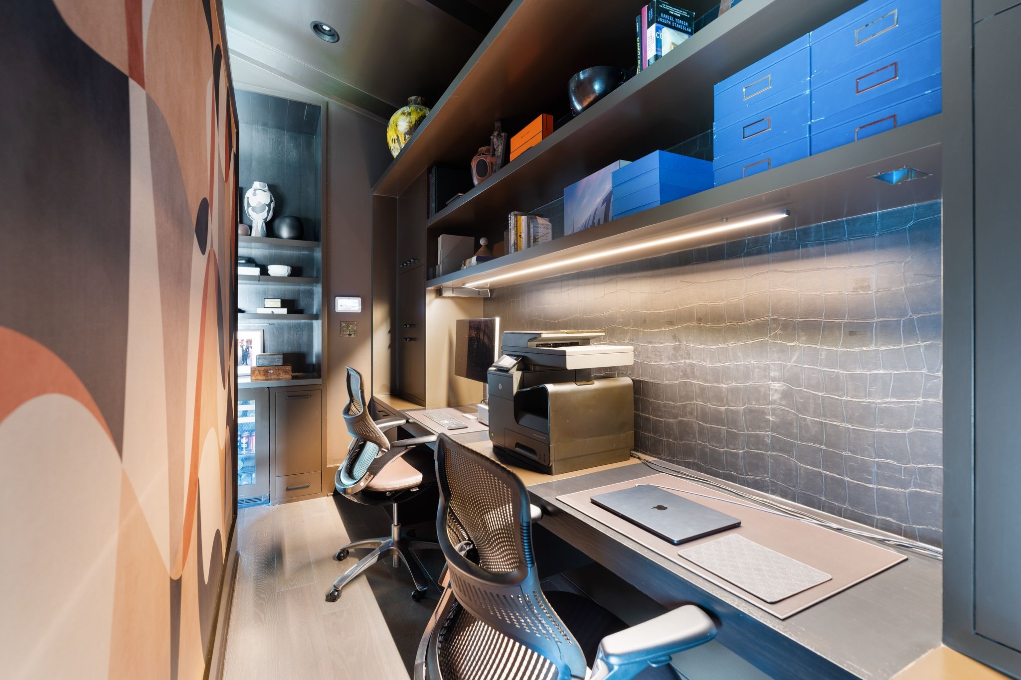  2117 Elmen Street B - 物件實景