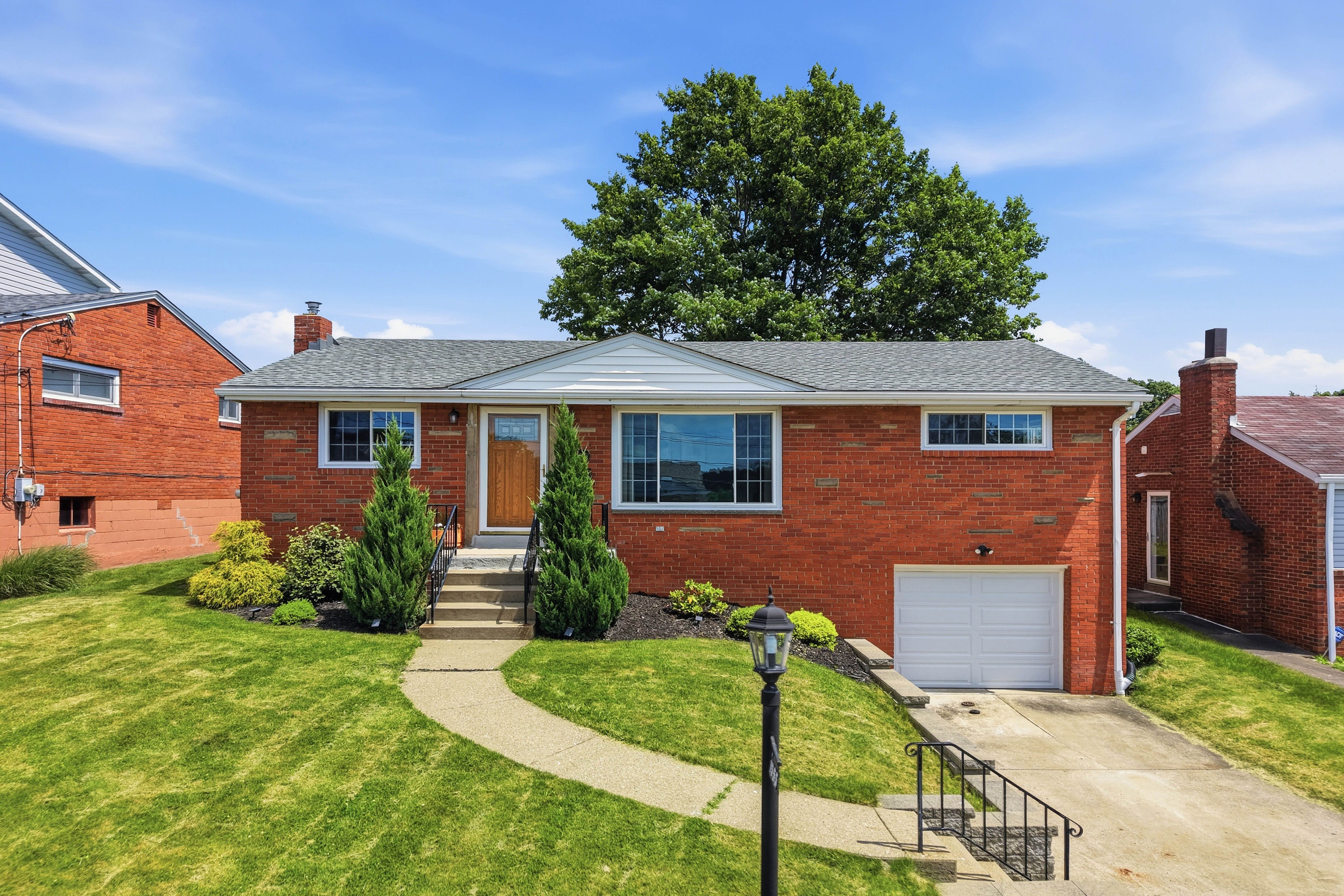  1555 Orchardview Drive, Pittsburgh, PA 15220 - 物件實景