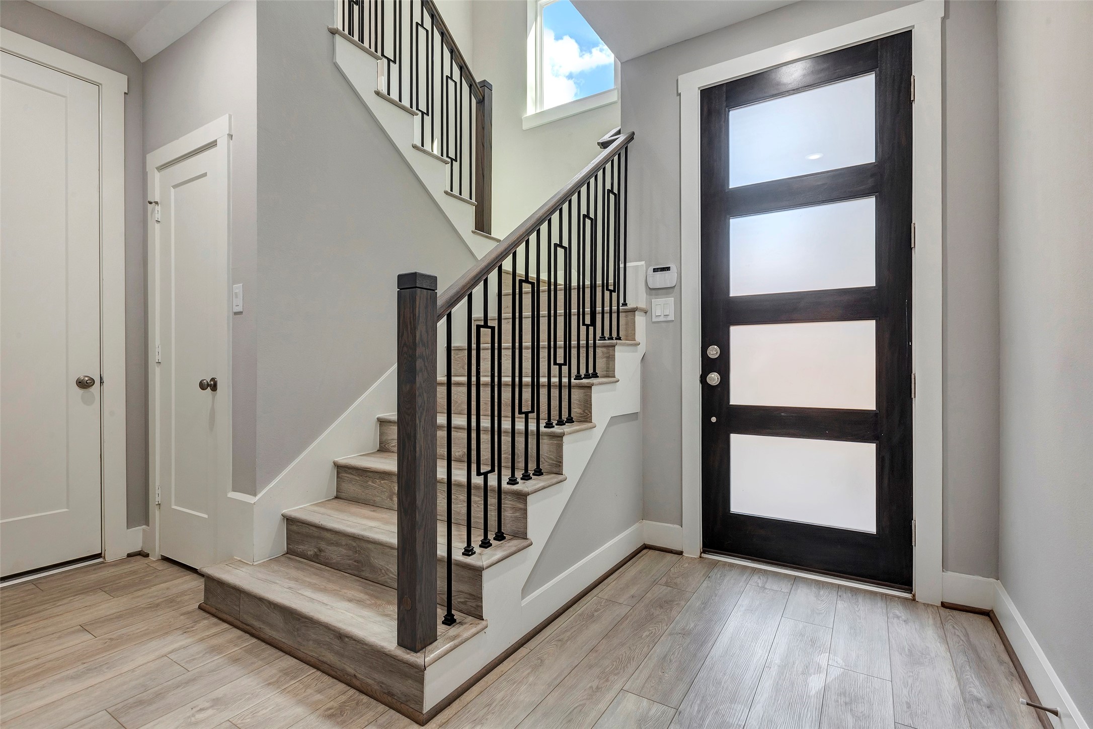 Houston, Texas, 77003, United States, 3 Bedrooms Bedrooms, ,4 BathroomsBathrooms,Residential,For Sale,1896439