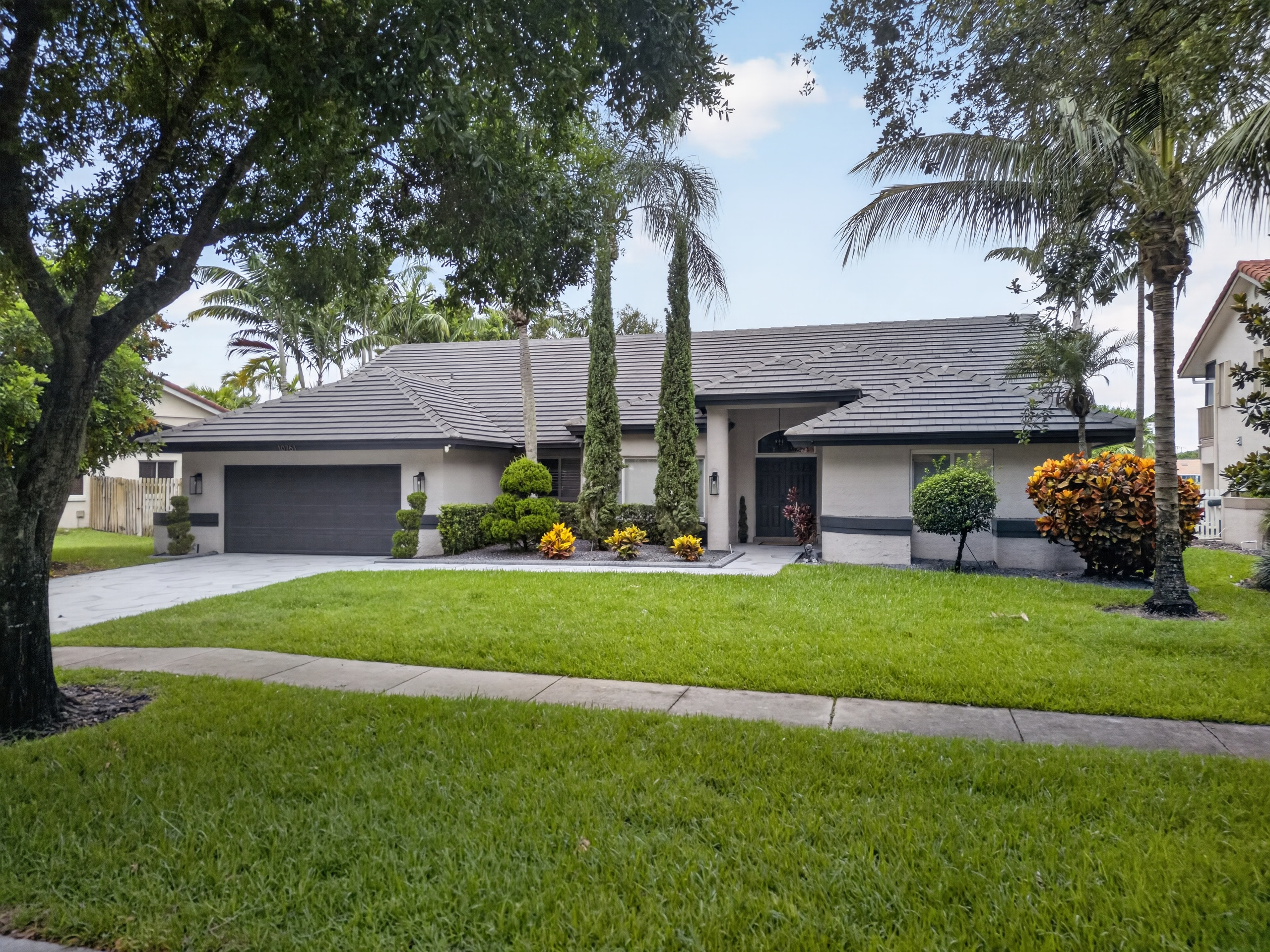  10761 NW 5th St, Plantation, FL, 33324 - 物件實景