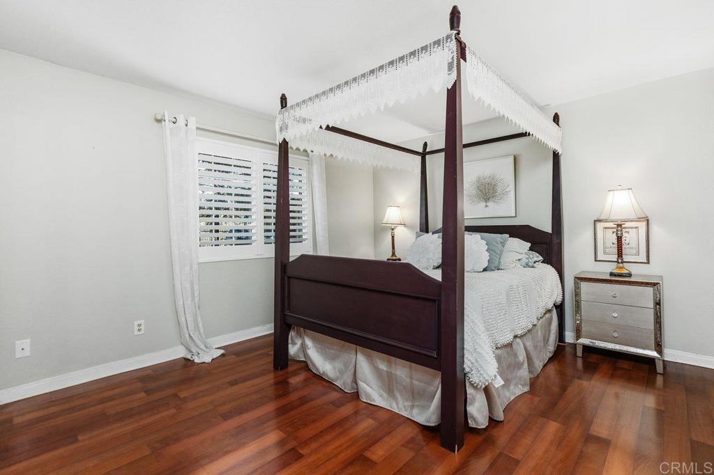 Vista, California, 92081, United States, 2 Bedrooms Bedrooms, ,2 BathroomsBathrooms,Residential,For Sale,1989582