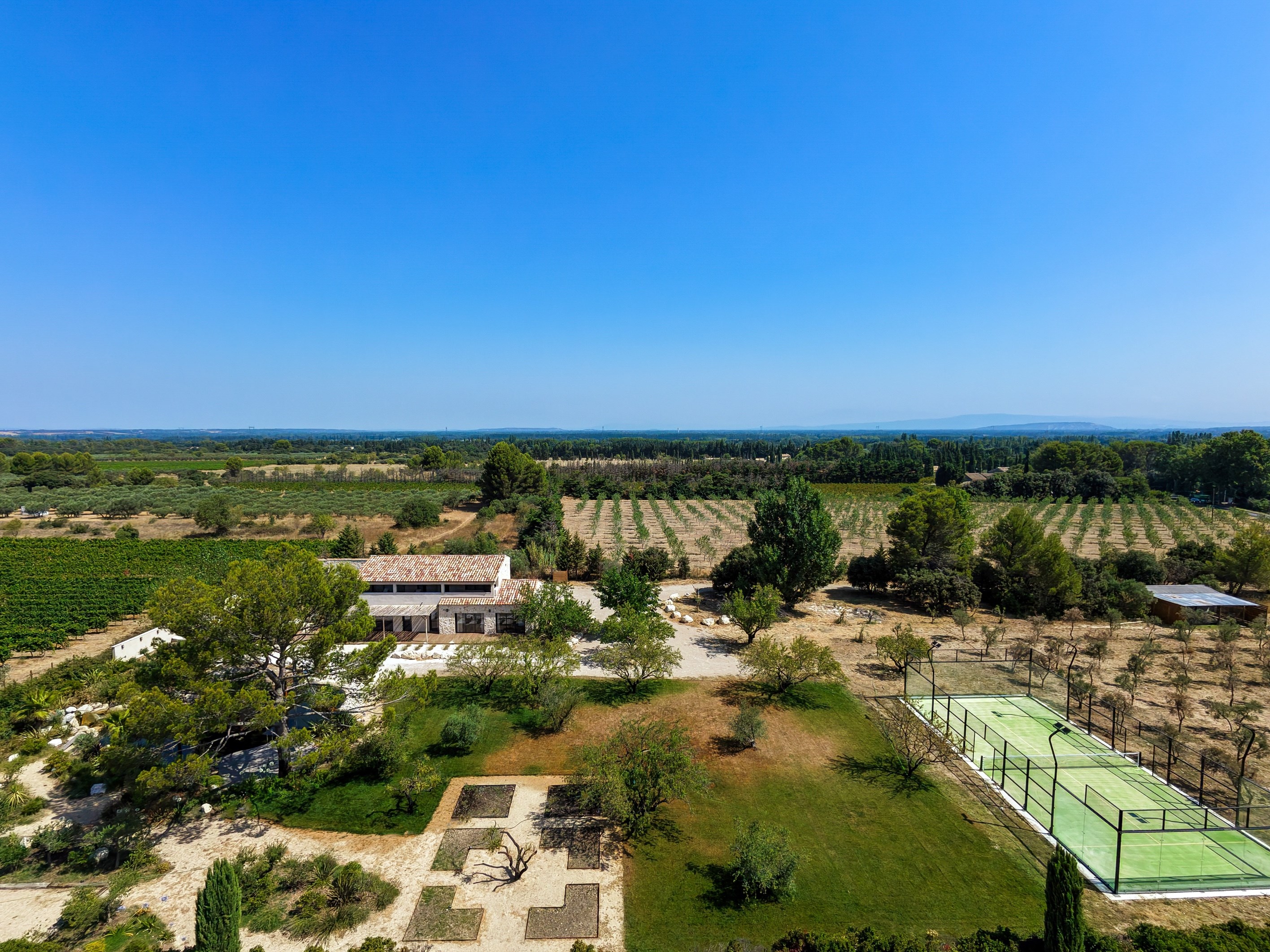  Fully equipped contemporary villa, with views of the Parc naturel régional des … - 物件實景