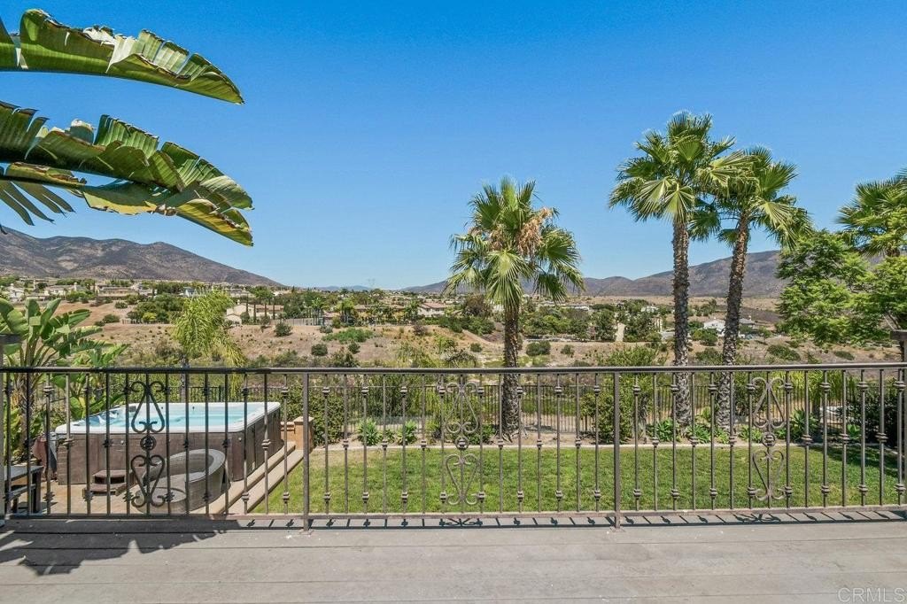 Chula Vista, California, 91914, United States, 4 Bedrooms Bedrooms, ,5 BathroomsBathrooms,Residential,For Sale,1906810