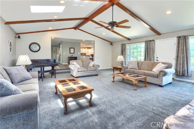 Oakhurst, California, 93644, United States, 7 Bedrooms Bedrooms, ,5 BathroomsBathrooms,Residential,For Sale,1974695