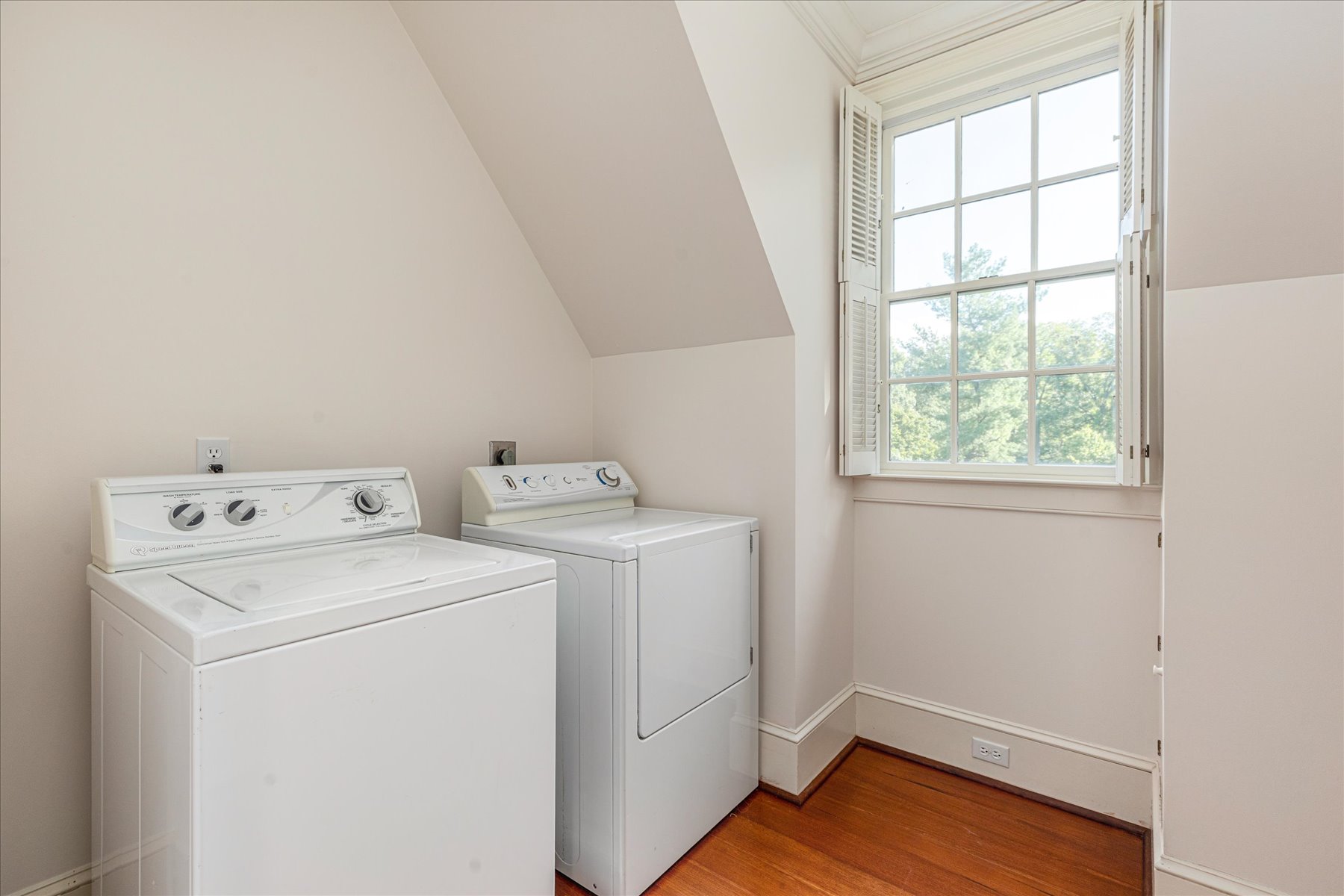  261 Merrifield Lane, Winchester, VA, 22602 - 物件實景