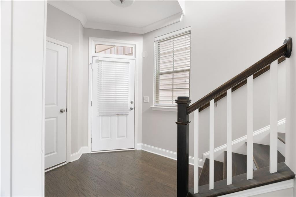 Smyrna, Georgia, 30080, United States, 3 Bedrooms Bedrooms, ,4 BathroomsBathrooms,Residential,For Sale,1998879