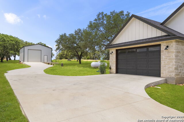 Bandera, Texas, 78003, United States, 4 Bedrooms Bedrooms, ,3 BathroomsBathrooms,Residential,For Sale,1892115