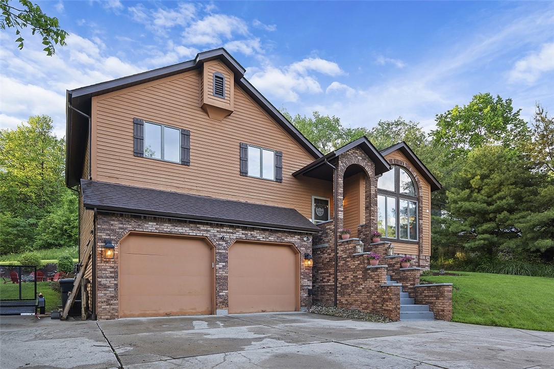 Level Green, Pennsylvania, 15085, United States, 4 Bedrooms Bedrooms, ,4 BathroomsBathrooms,Residential,For Sale,1901762