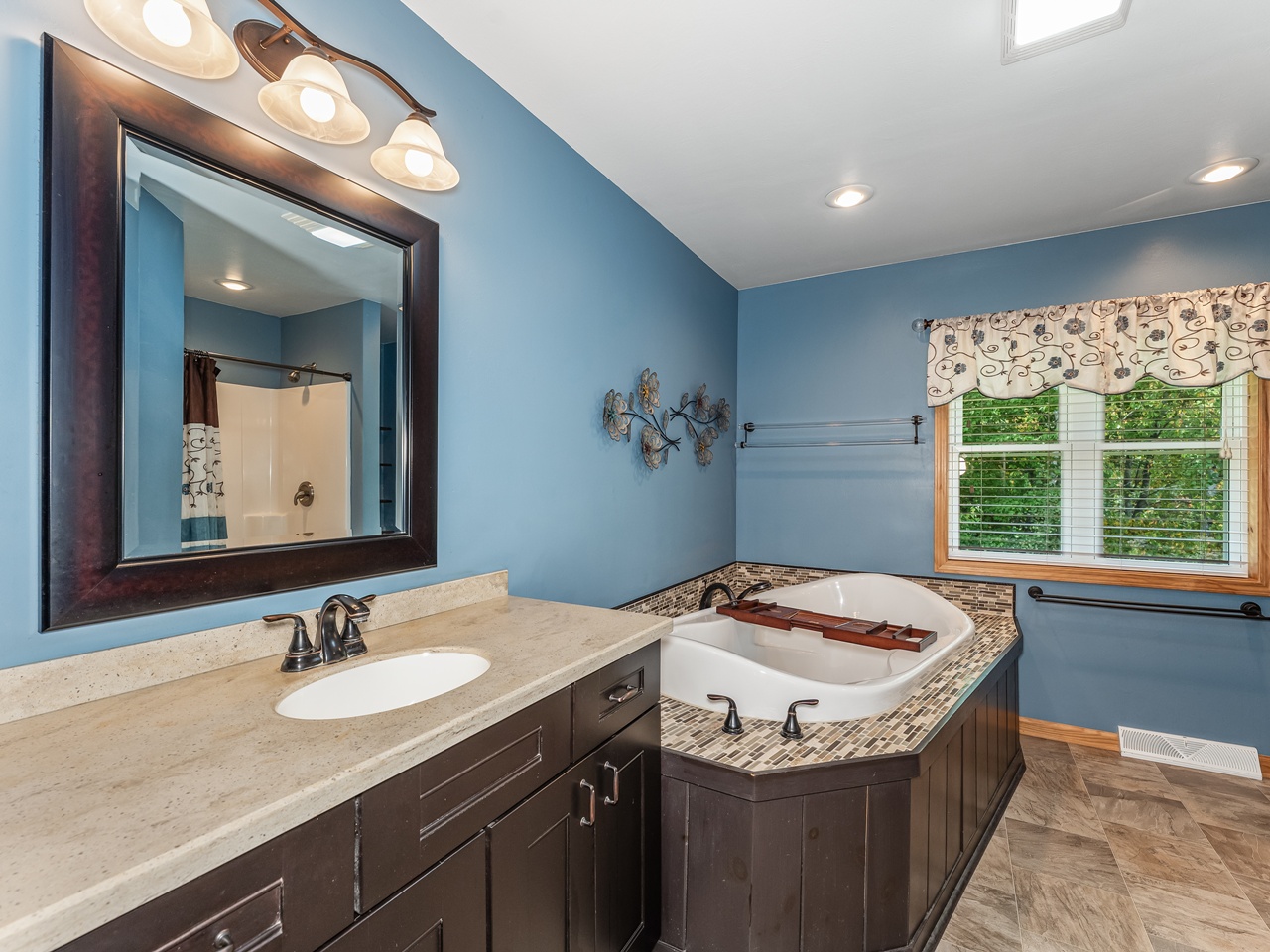 Mercer, Wisconsin, 54547, United States, 3 Bedrooms Bedrooms, ,3 BathroomsBathrooms,Residential,For Sale,1978560