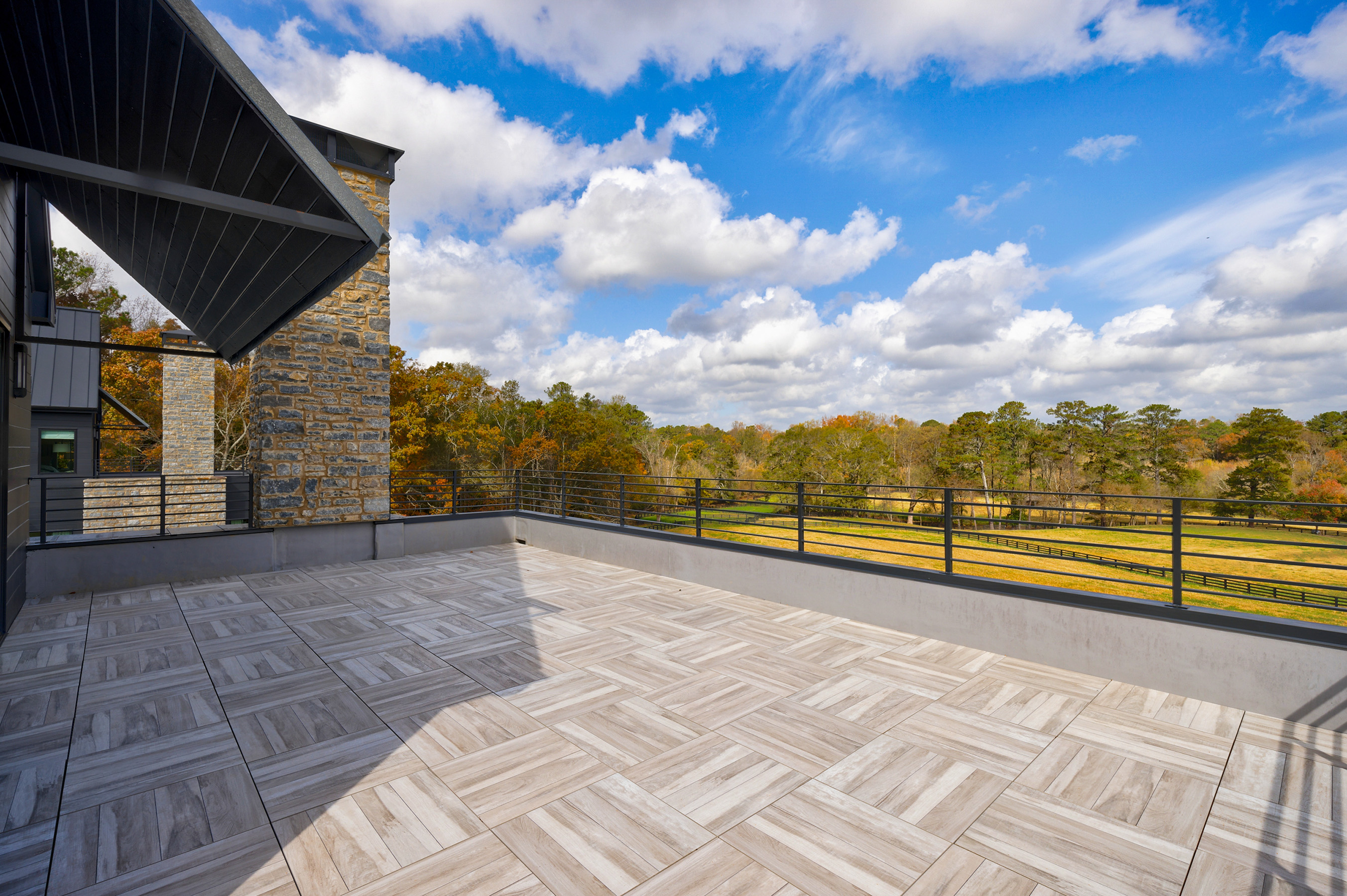  Stunning Milton Estate with Barn and Greenhouse on 50+/- Private Acres - 物件實景