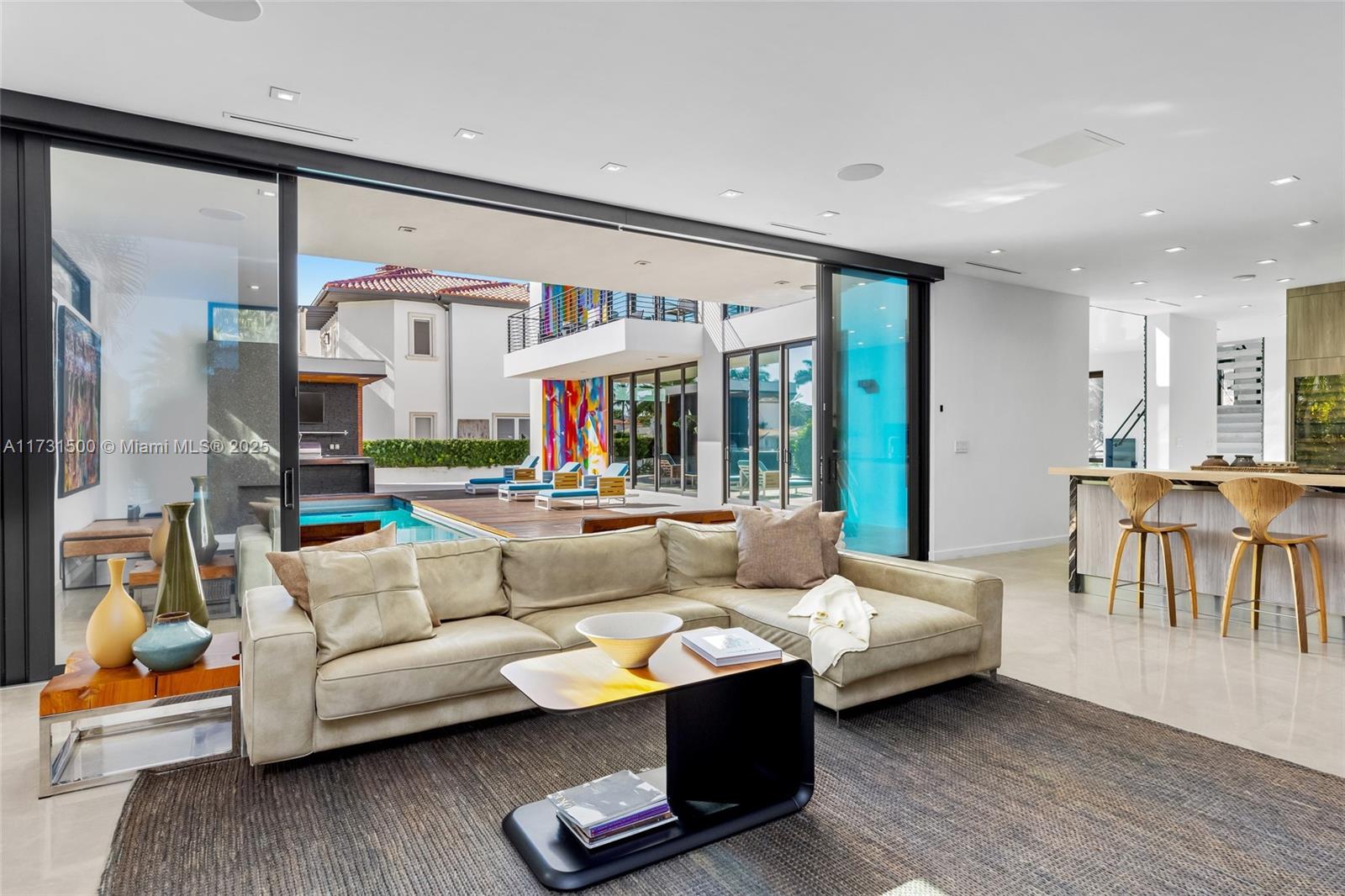 North Miami Beach, Florida, 33160, United States, 6 Bedrooms Bedrooms, ,8 BathroomsBathrooms,Residential,For Sale,1759326