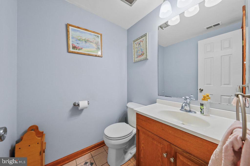 Marlton, New Jersey, 08053, United States, 5 Bedrooms Bedrooms, ,3 BathroomsBathrooms,Residential,For Sale,1904803