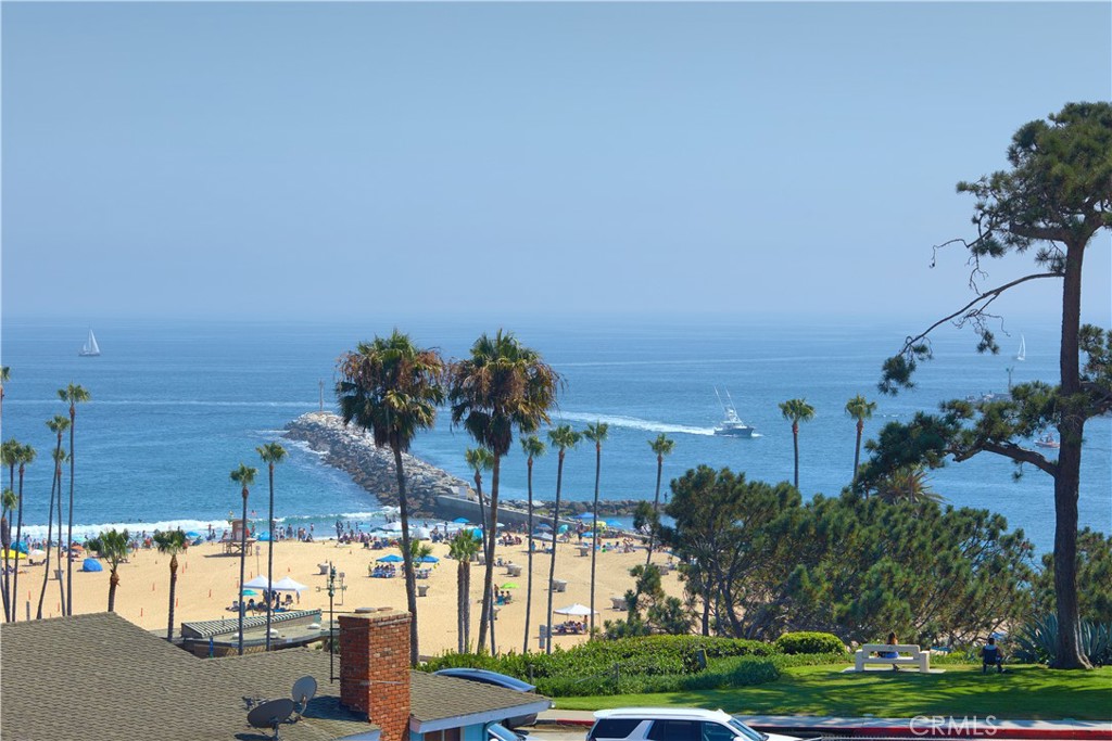 Corona del Mar, California, 92625, United States, 4 Bedrooms Bedrooms, ,4 BathroomsBathrooms,Residential,For Sale,1709023