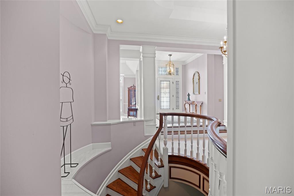 Chesterfield, Missouri, 63017, United States, 3 Bedrooms Bedrooms, ,4 BathroomsBathrooms,Residential,For Sale,1890003