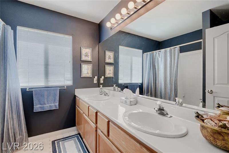 Henderson, Nevada, 89074, United States, 5 Bedrooms Bedrooms, ,2 BathroomsBathrooms,Residential,For Sale,2048039