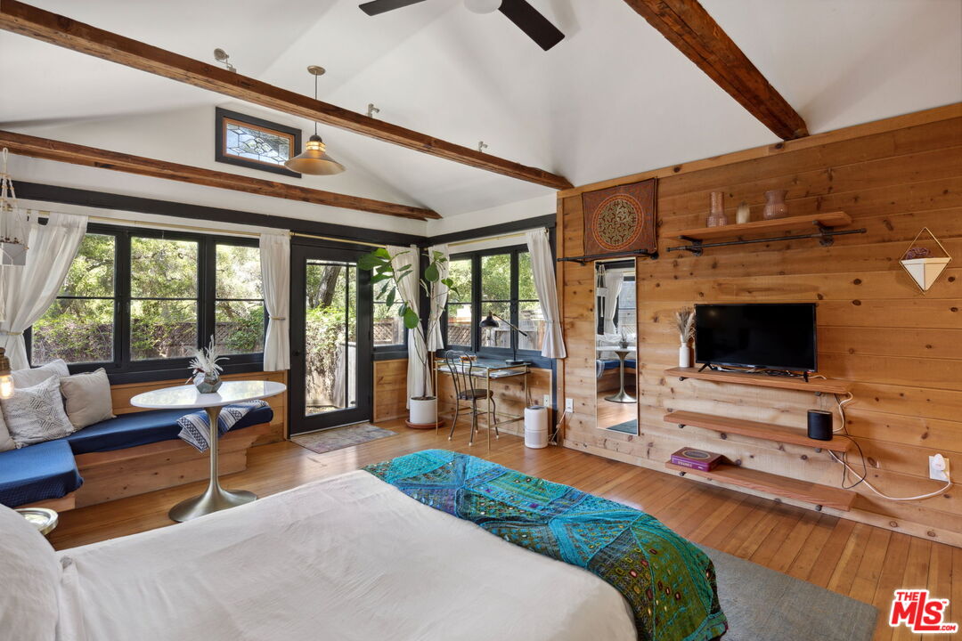 Topanga, California, 90290, United States, 4 Bedrooms Bedrooms, ,3 BathroomsBathrooms,Residential,For Sale,1795536
