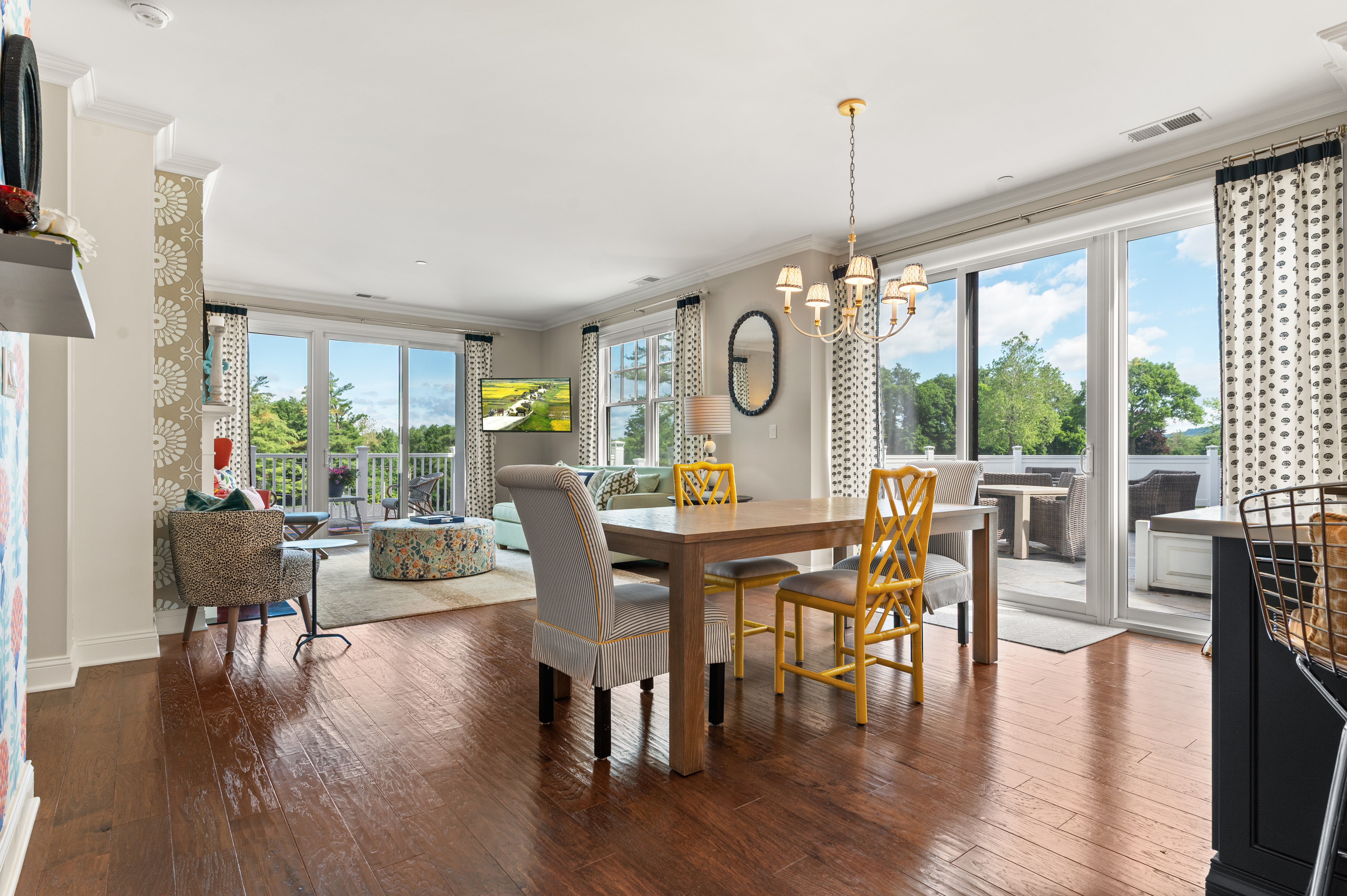  788 Farmington Avenue - 物件實景