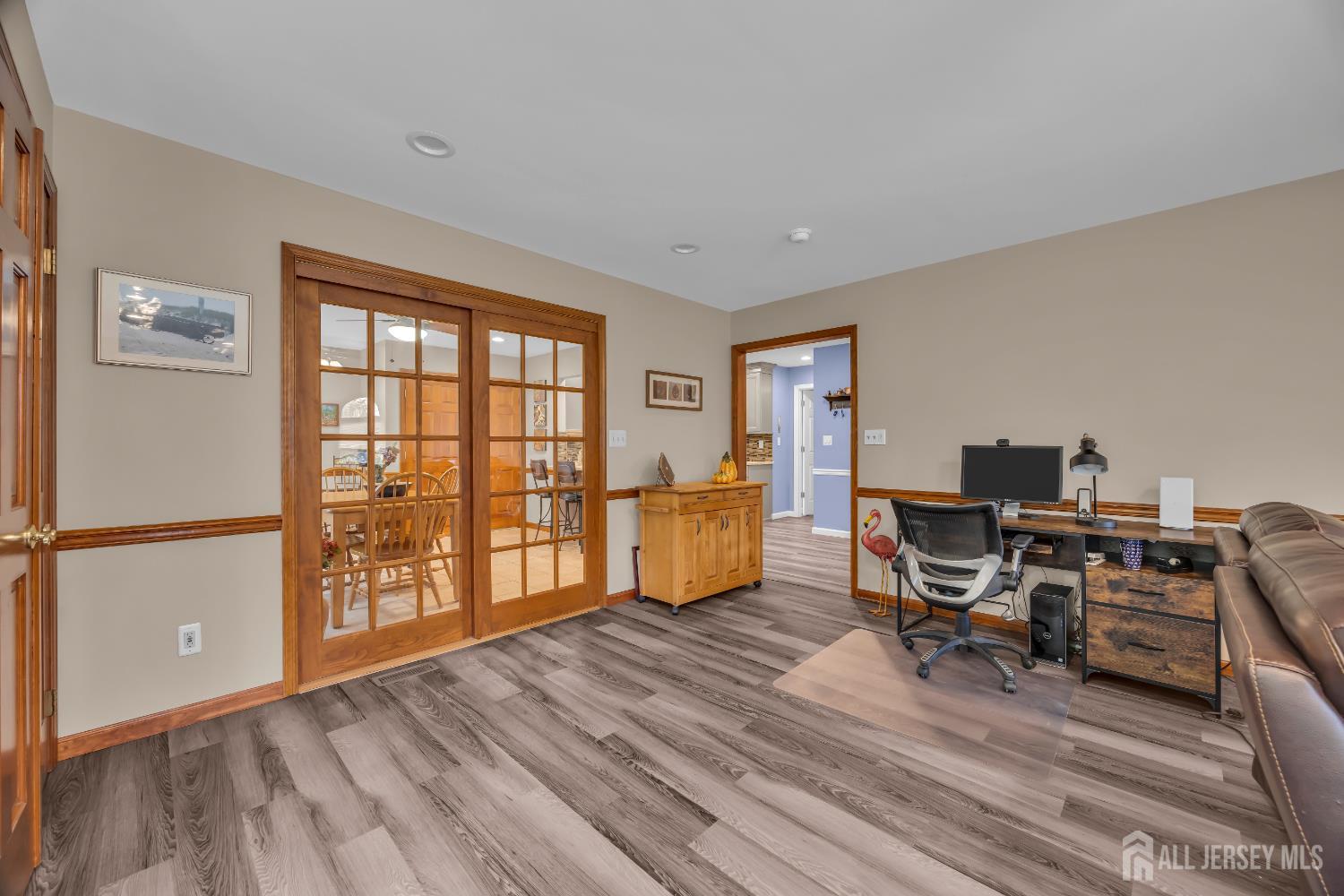 Edison, New Jersey, 08820, United States, 3 Bedrooms Bedrooms, ,2 BathroomsBathrooms,Residential,For Sale,1989177