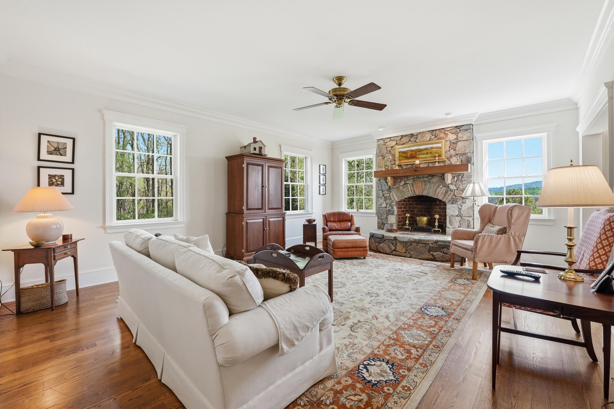 4722 S Cowpasture Lane S, Hume, VA, 22639 - 物件實景