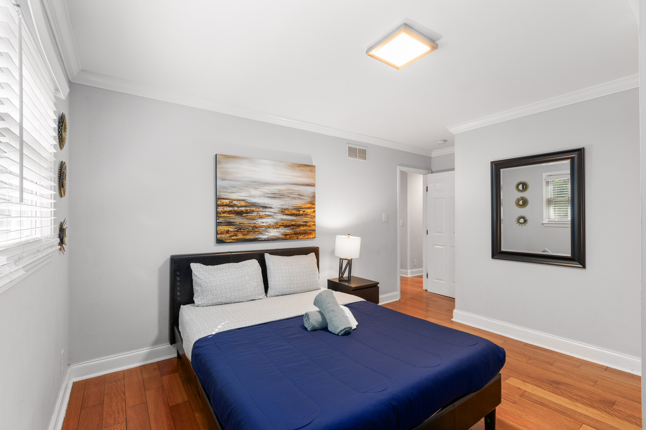  Beautifully Updated Four Bedroom Home on a Peaceful Cul-de-sac - 物件實景