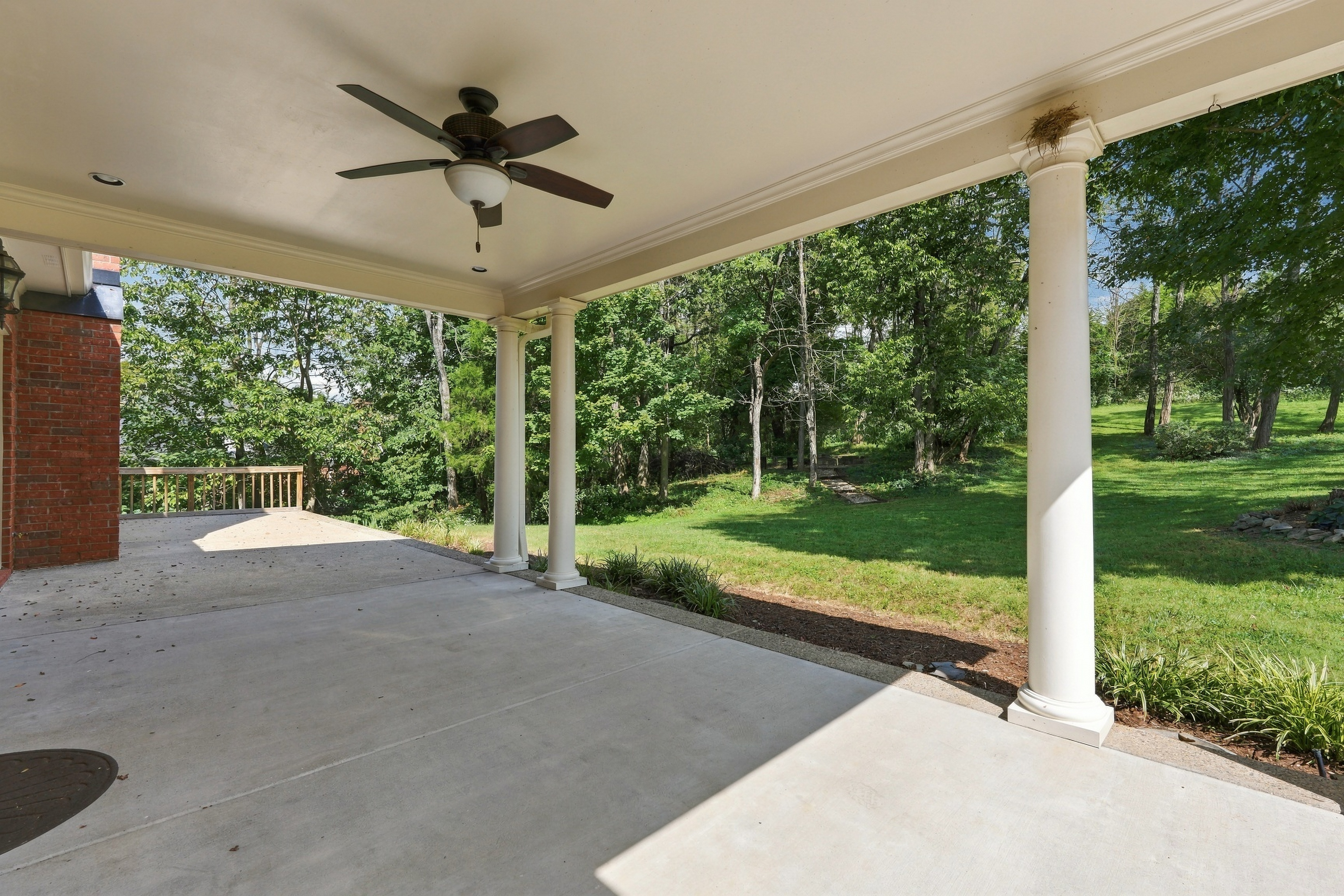  8618 Westover Drive, Prospect, KY 40059 - 物件實景