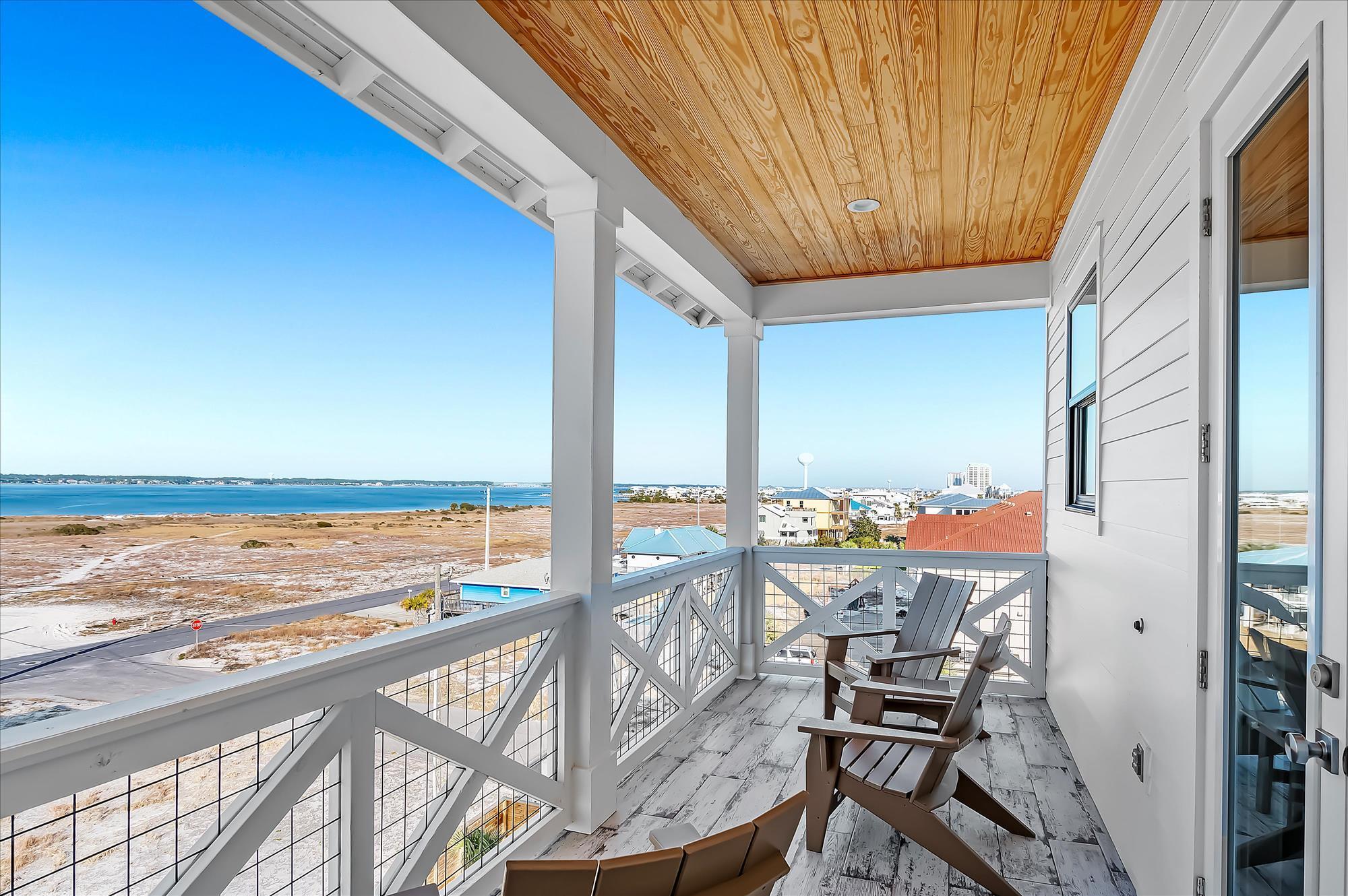 Navarre, Florida, 32566, United States, 8 Bedrooms Bedrooms, ,9 BathroomsBathrooms,Residential,For Sale,1694991