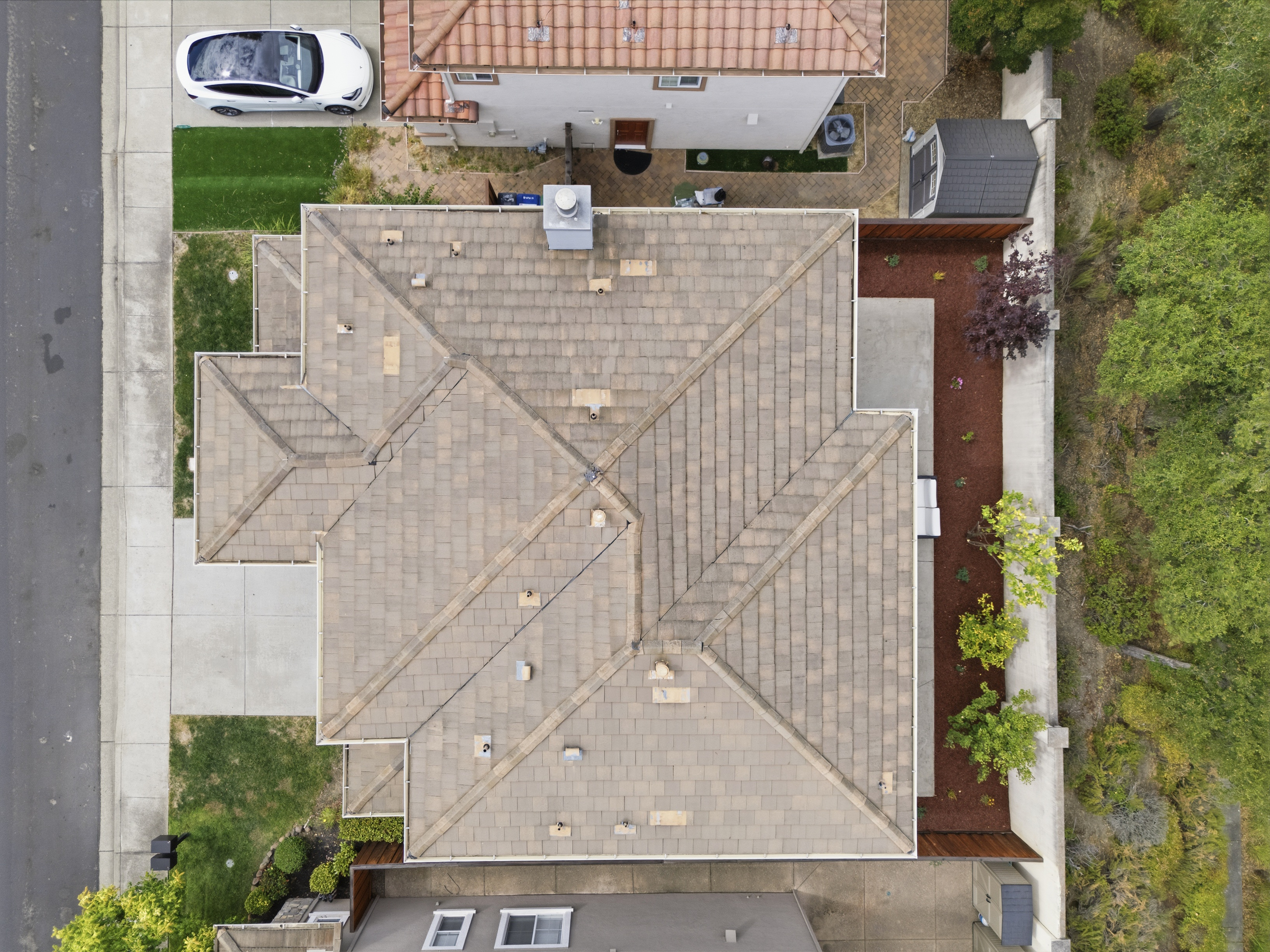  Beautifully Updated Henry Ranch Home with Scenic Views and Modern Comfort - 物件實景