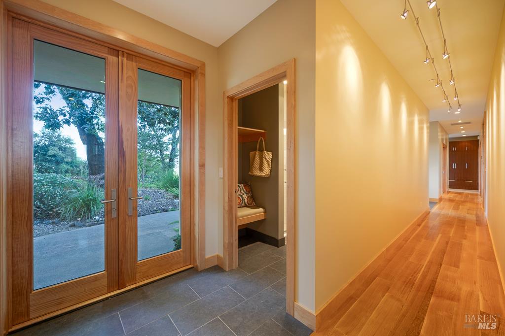 Healdsburg, California, 95448, United States, 3 Bedrooms Bedrooms, ,4 BathroomsBathrooms,Residential,For Sale,1866142