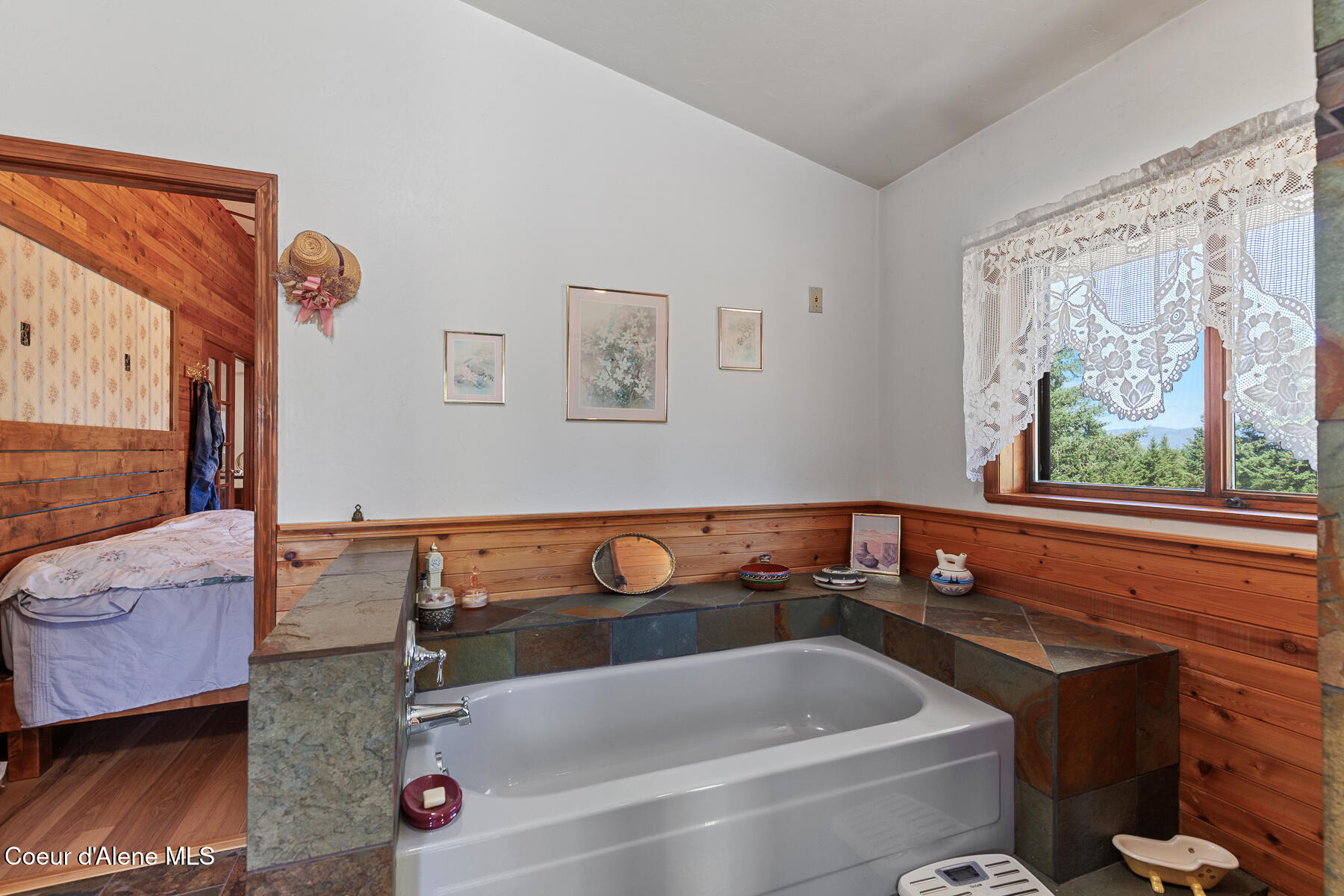 Spirit Lake, Idaho, 83869, United States, 3 Bedrooms Bedrooms, ,3 BathroomsBathrooms,Residential,For Sale,1931284