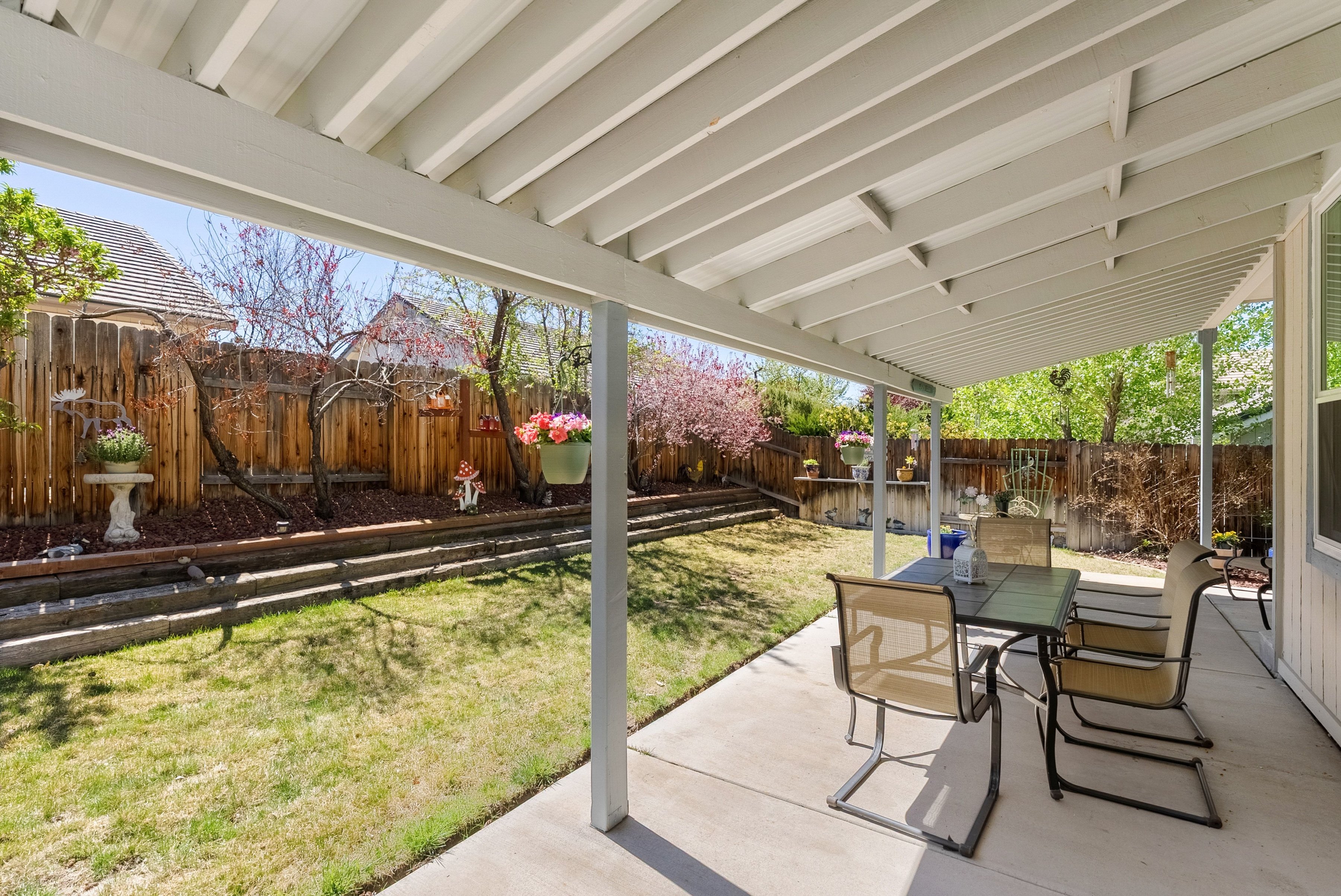  Immaculate Home with No HOA - 物件實景