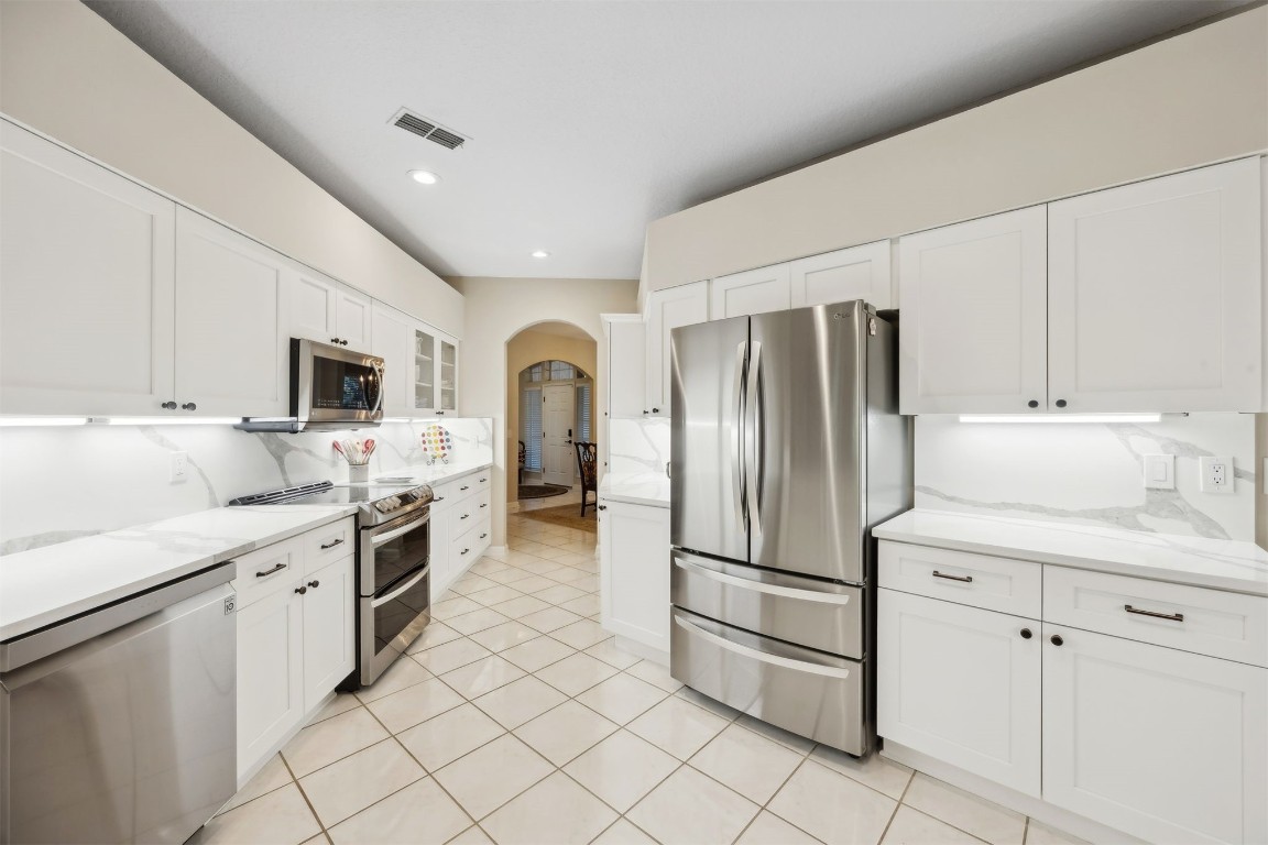 Fernandina Beach, Florida, 32034, United States, 4 Bedrooms Bedrooms, ,3 BathroomsBathrooms,Residential,For Sale,1989869