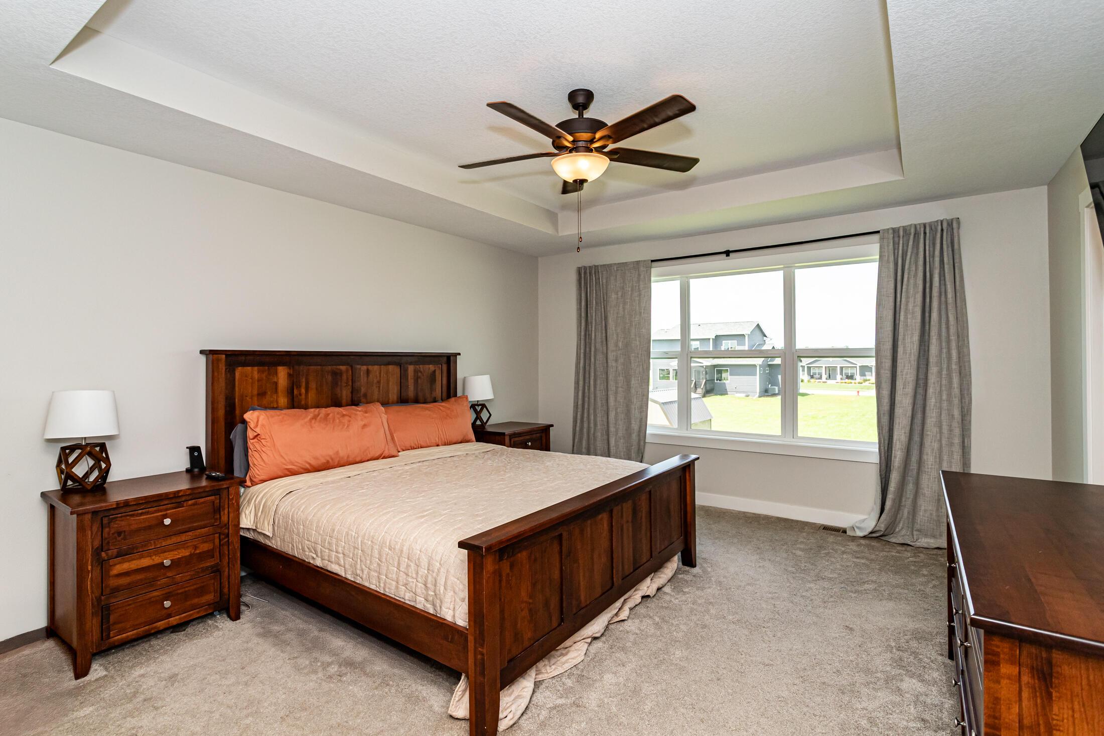 Huxley, Iowa, 50124, United States, 4 Bedrooms Bedrooms, ,3 BathroomsBathrooms,Residential,For Sale,1915639