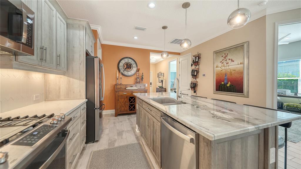 Sarasota, Florida, 34241, United States, 3 Bedrooms Bedrooms, ,2 BathroomsBathrooms,Residential,For Sale,1999658