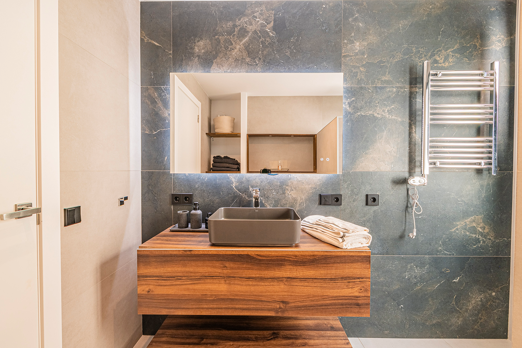  Renovated Penthouse with 2 terraces and views of the Sagrada Familia - 物件實景