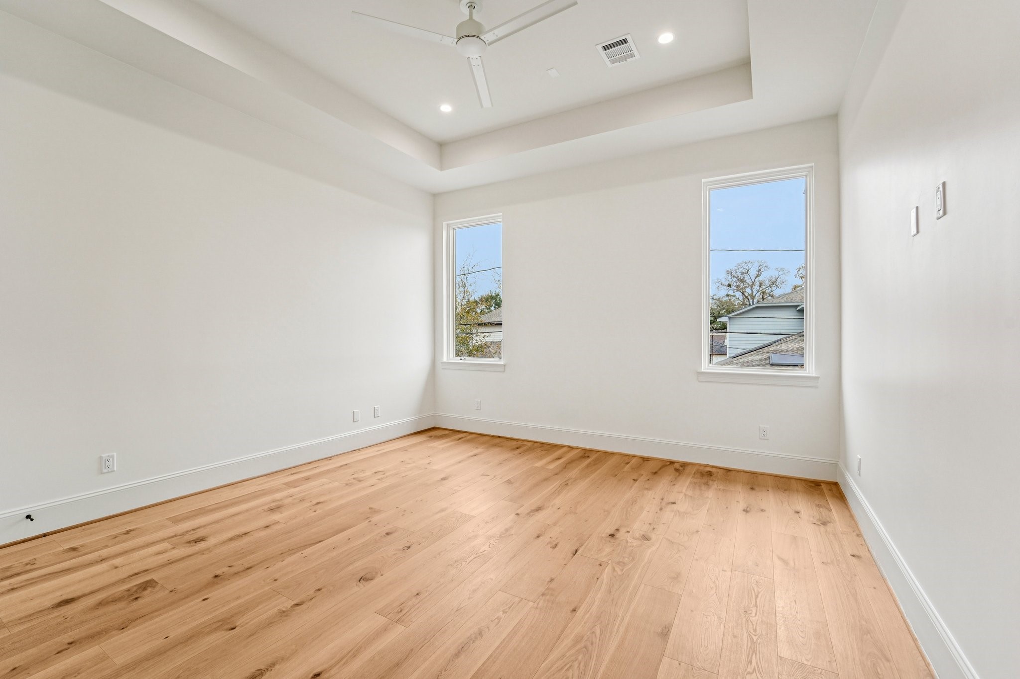  1306 Curtin Street - 物件實景