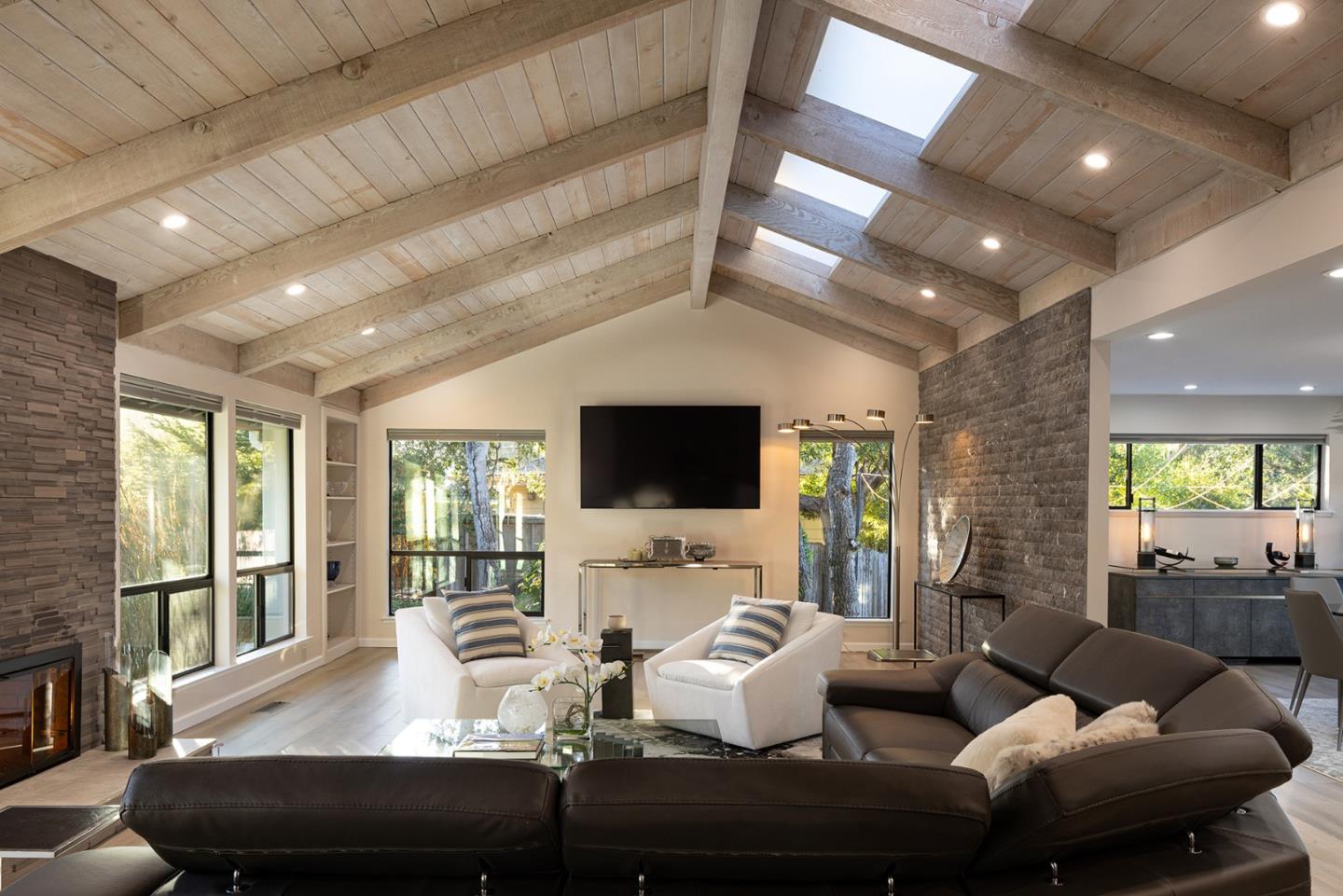 Pebble Beach, California, 93953, United States, 3 Bedrooms Bedrooms, ,3 BathroomsBathrooms,Residential,For Sale,1684721