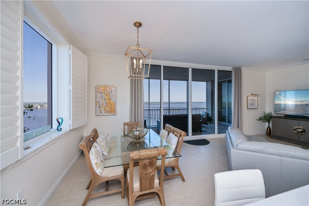 Fort Myers, Florida, 33901, United States, 3 Bedrooms Bedrooms, ,2 BathroomsBathrooms,Residential,For Sale,2037285
