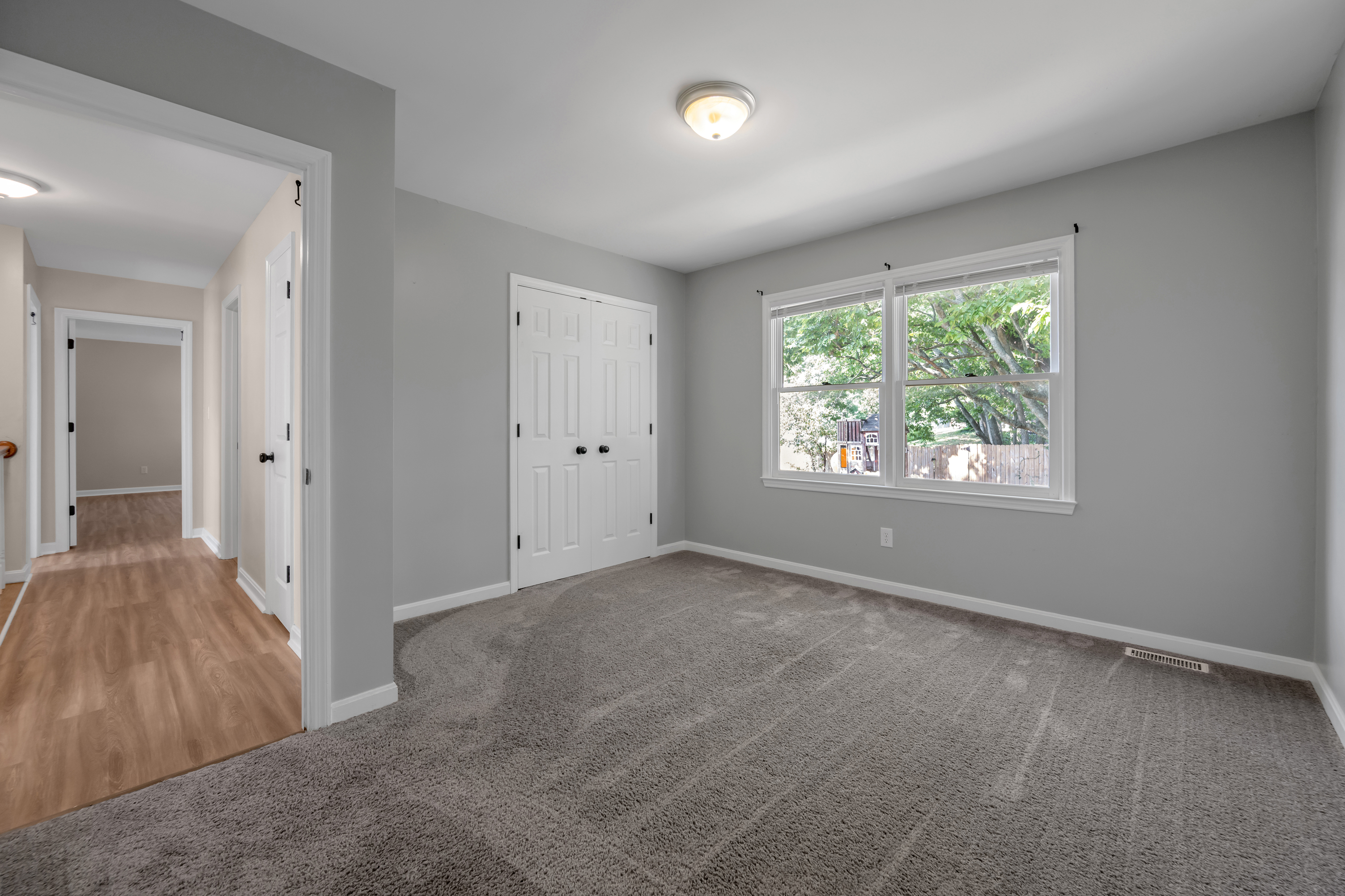  4688 Spring Creek Drive - 物件實景