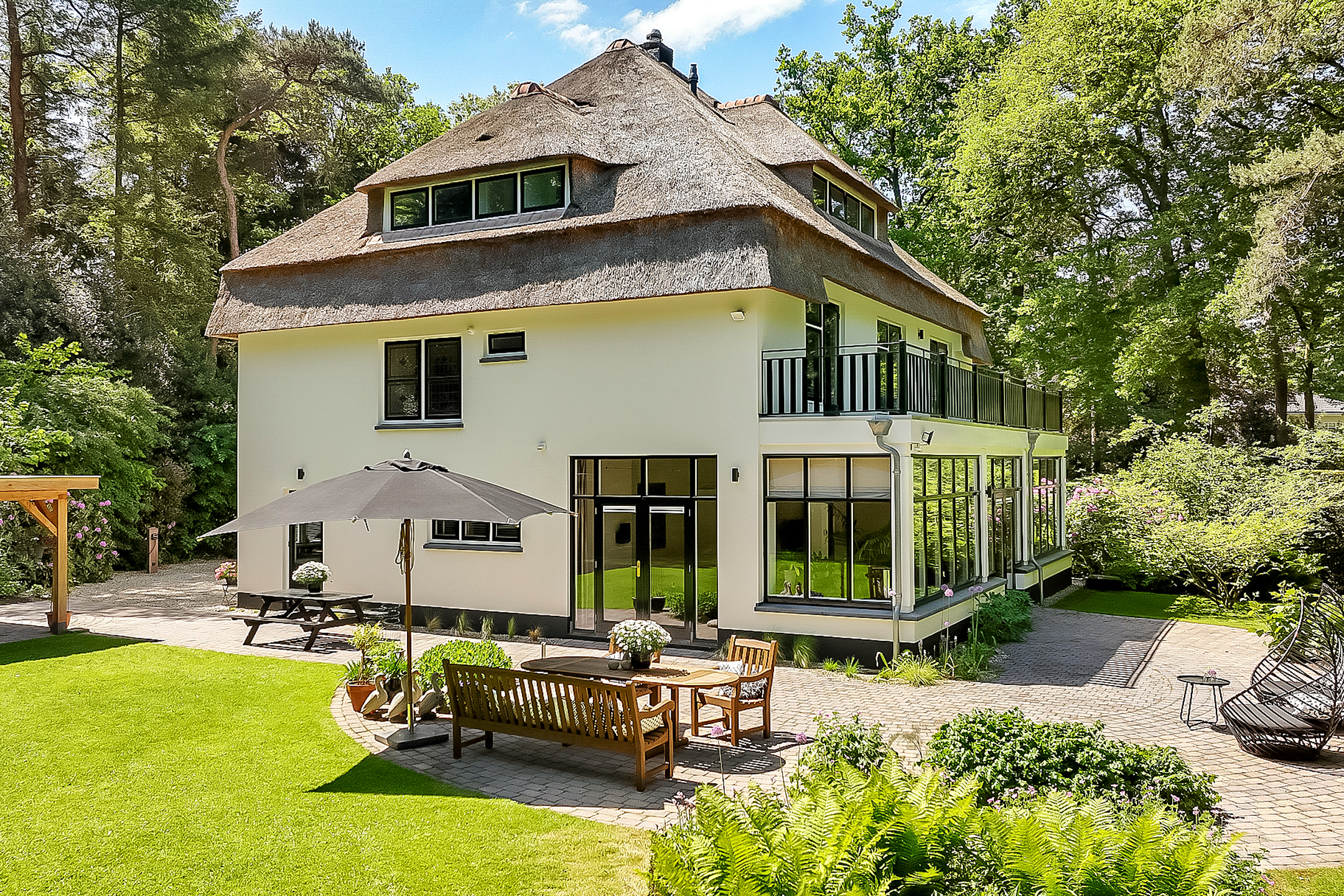  Luxury Detached Villa with Expansive Garden Estate in the Heart of Bosch en Duin - 物件實景