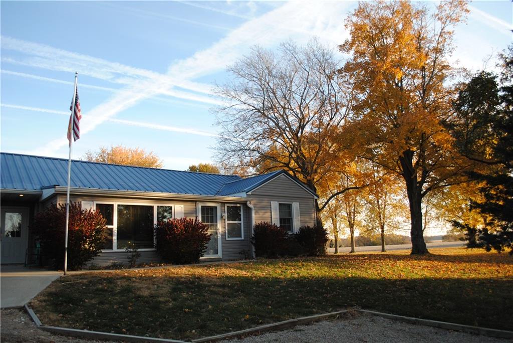 Mattoon, Illinois, 61938, United States, 3 Bedrooms Bedrooms, ,2 BathroomsBathrooms,Residential,For Sale,1931699