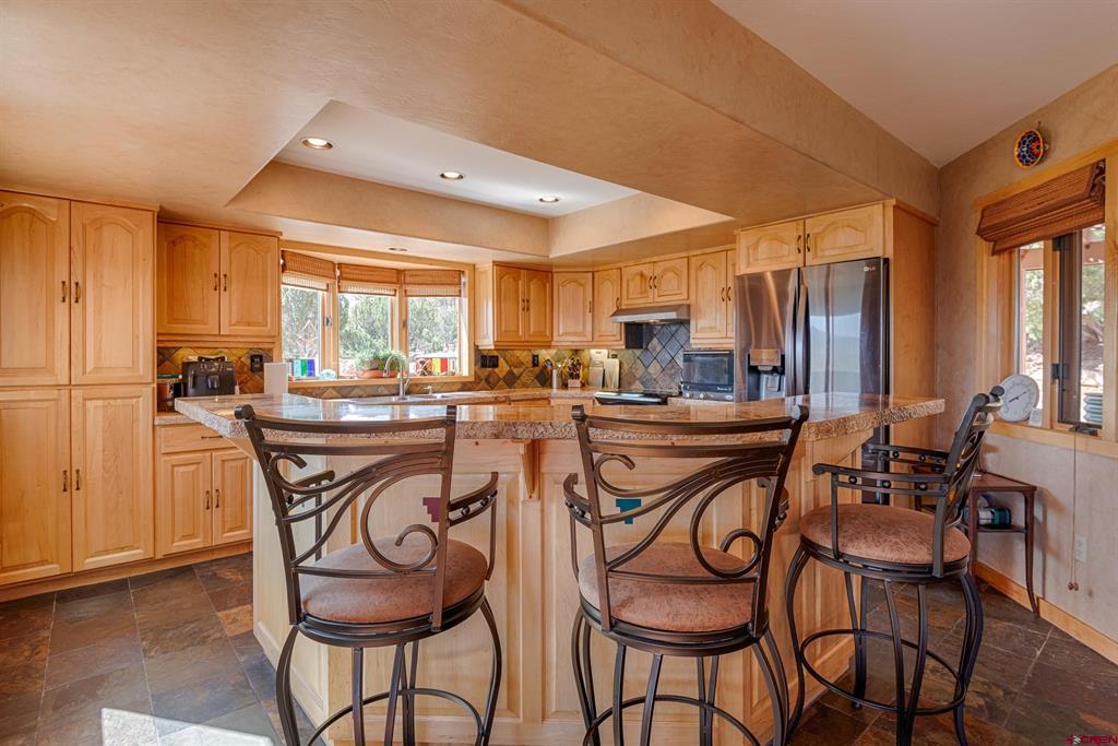 Montrose, Colorado, 81403, United States, 3 Bedrooms Bedrooms, ,2 BathroomsBathrooms,Residential,For Sale,1982784