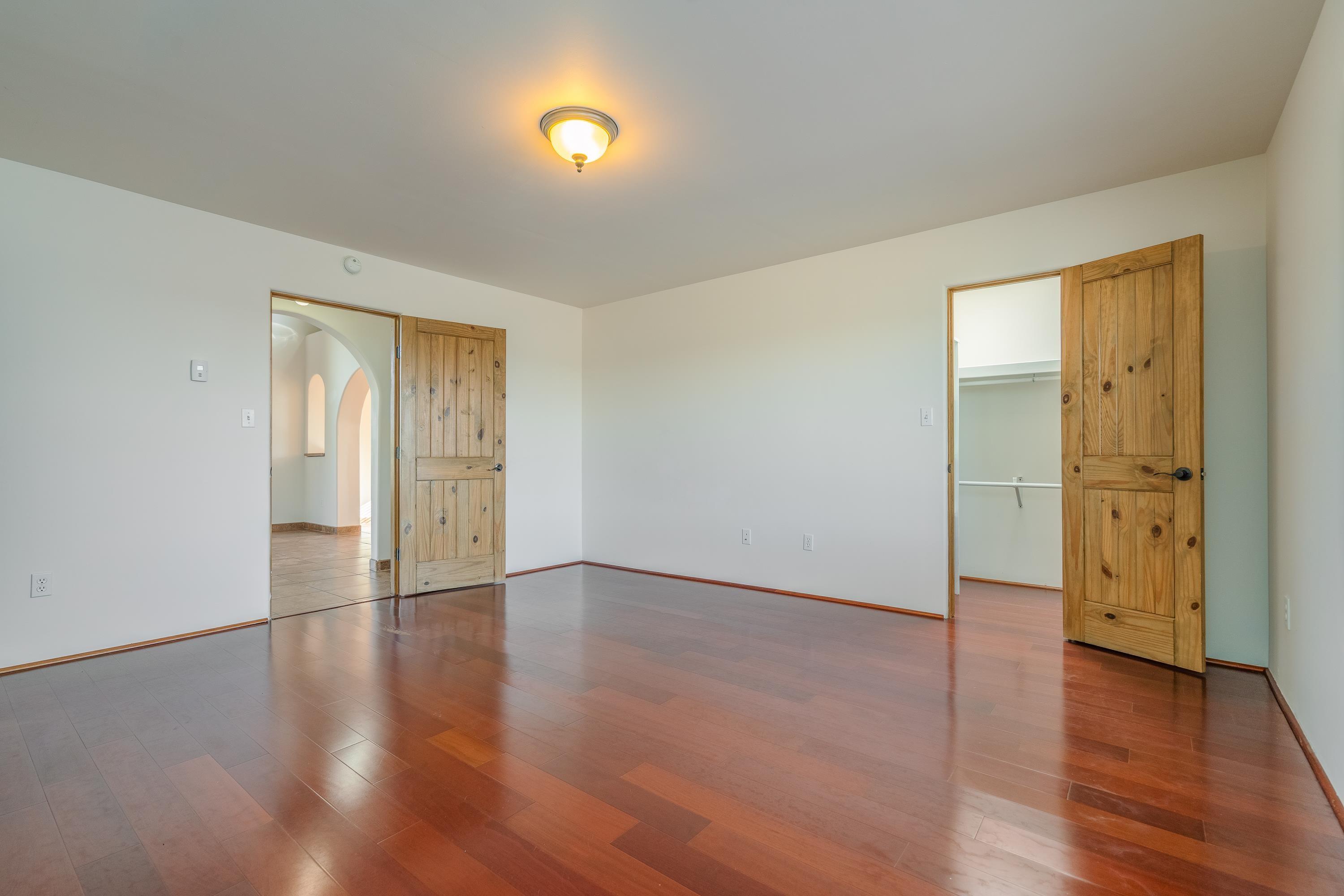 Arroyo Hondo, New Mexico, 87513, United States, 2 Bedrooms Bedrooms, ,2 BathroomsBathrooms,Residential,For Sale,1995561