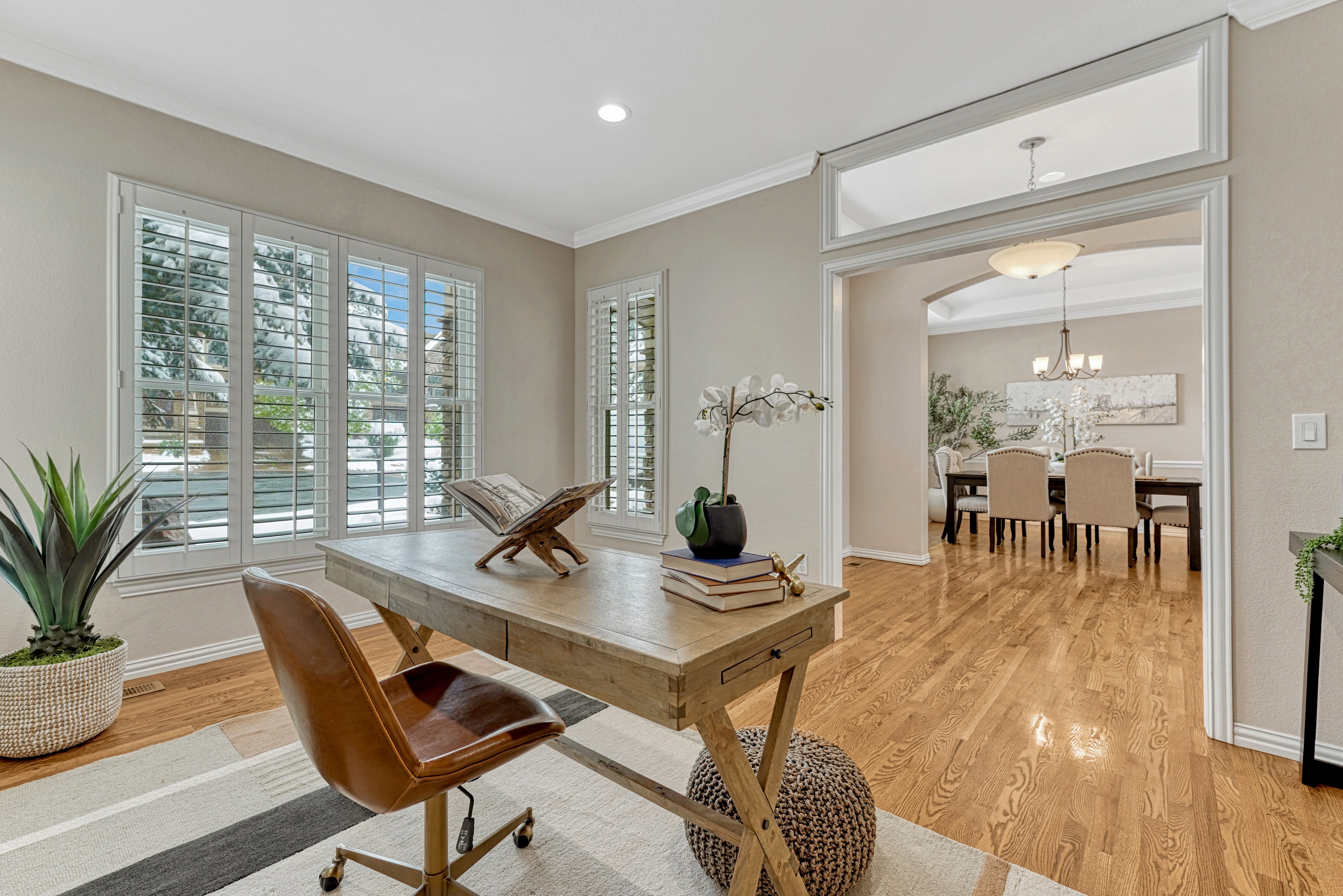  Forest Park Ranch Home with Golf Course Views - 物件實景